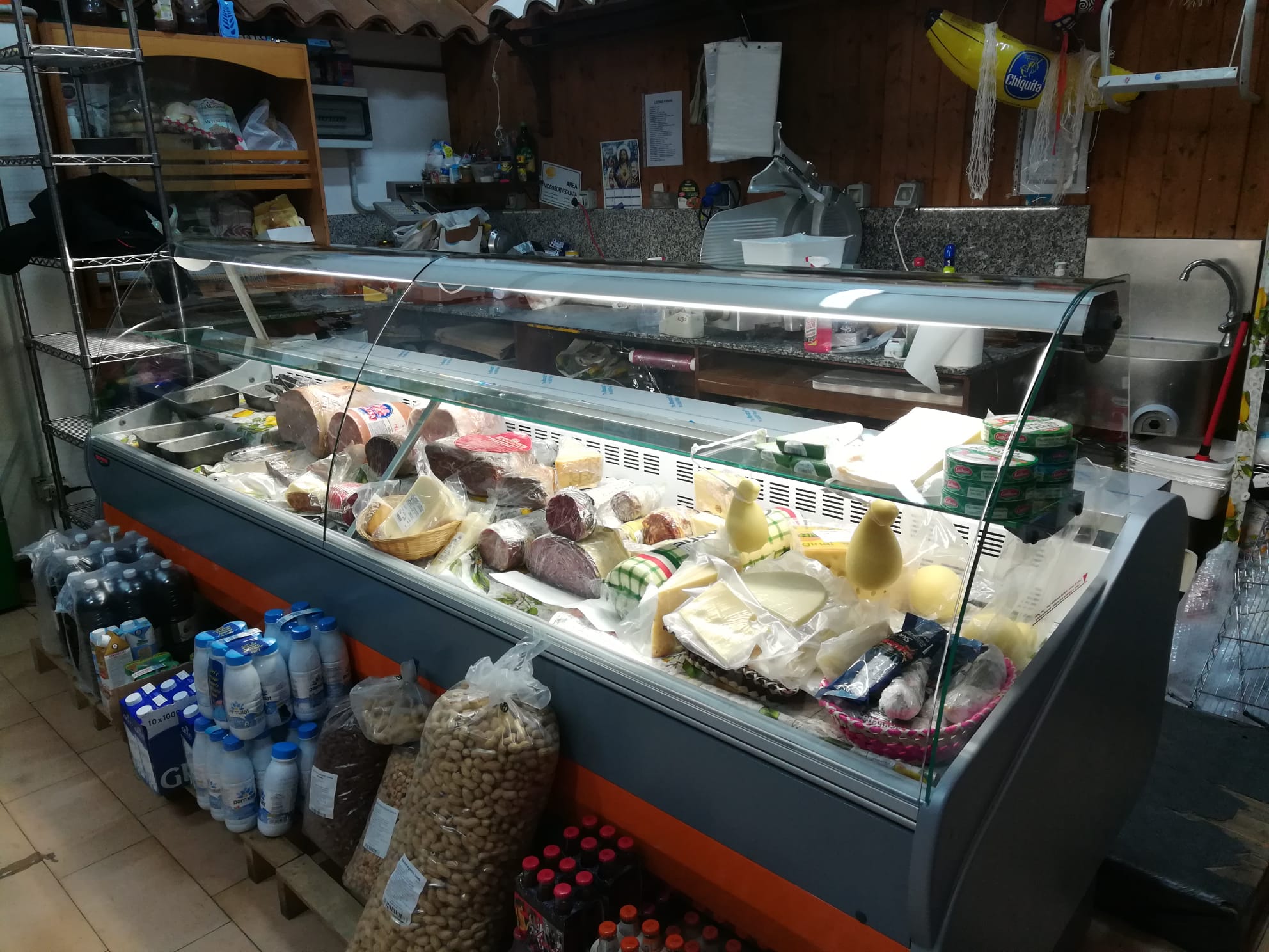 Banco salumeria e formaggi  in vendita - foto 1