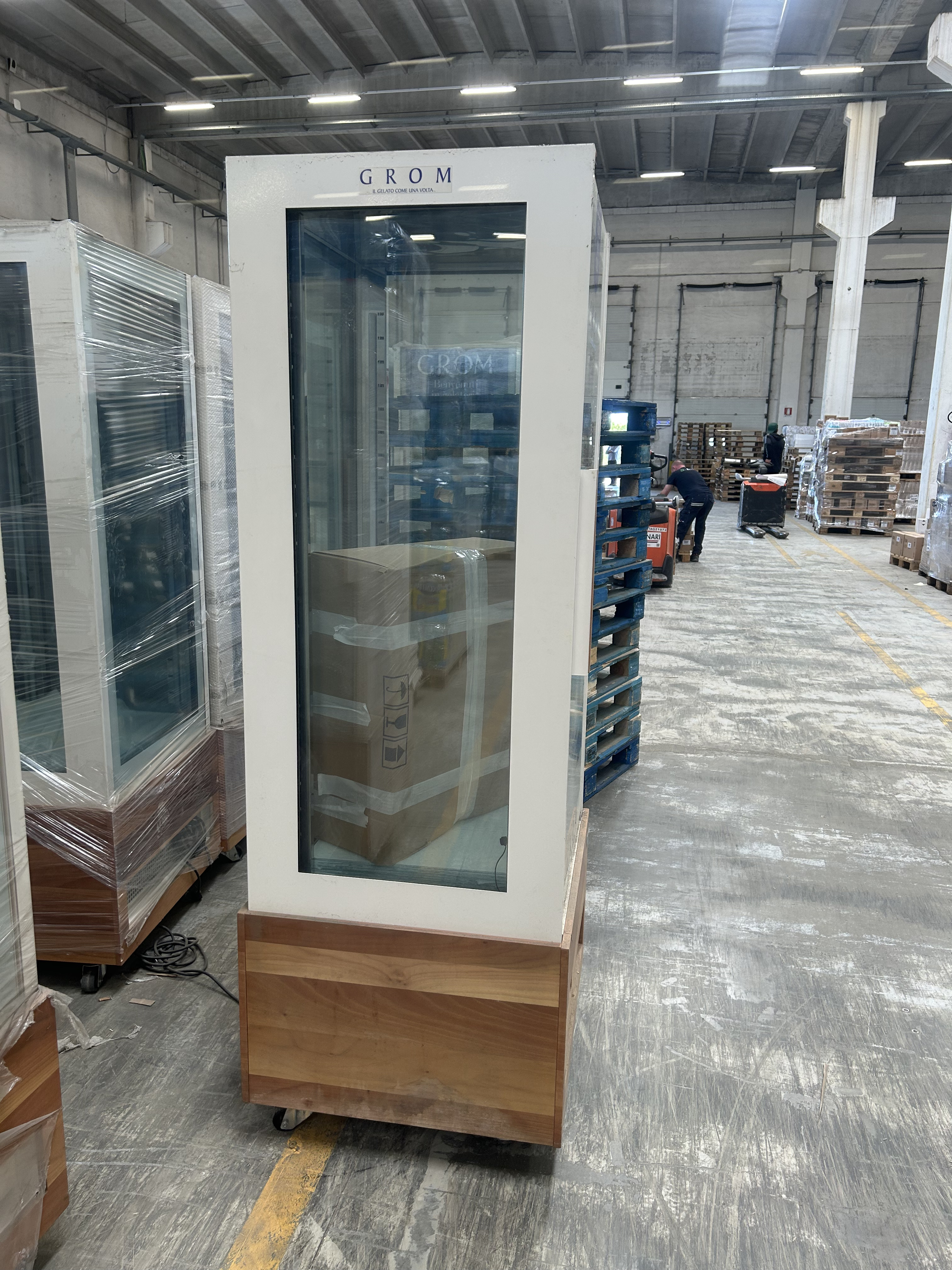 ISA Cristal Tower 725 RV TB R290 in vendita - foto 4