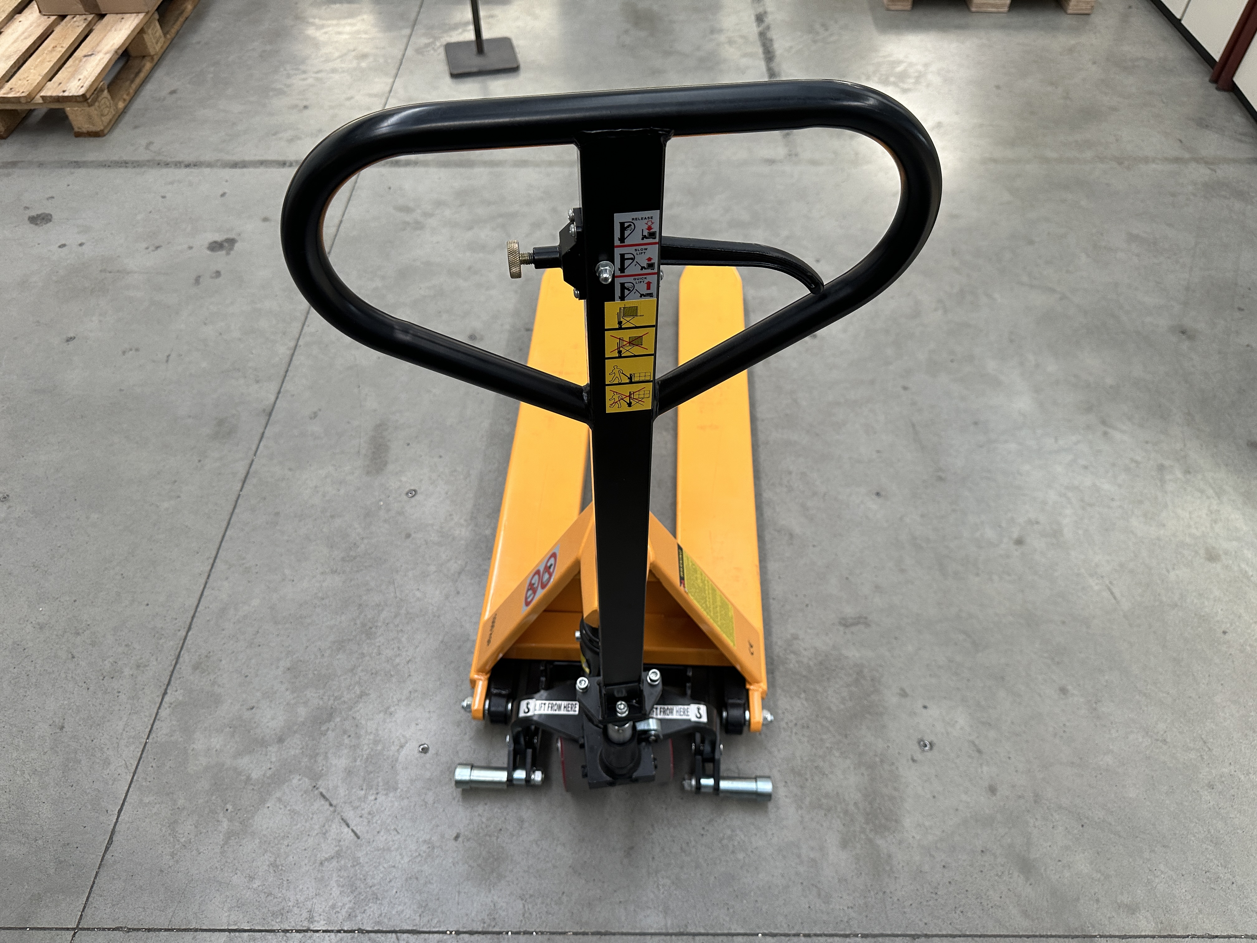 Transpallet a Grande Alzata (Forbice) HLT10 – 1000kg in vendita - foto 4