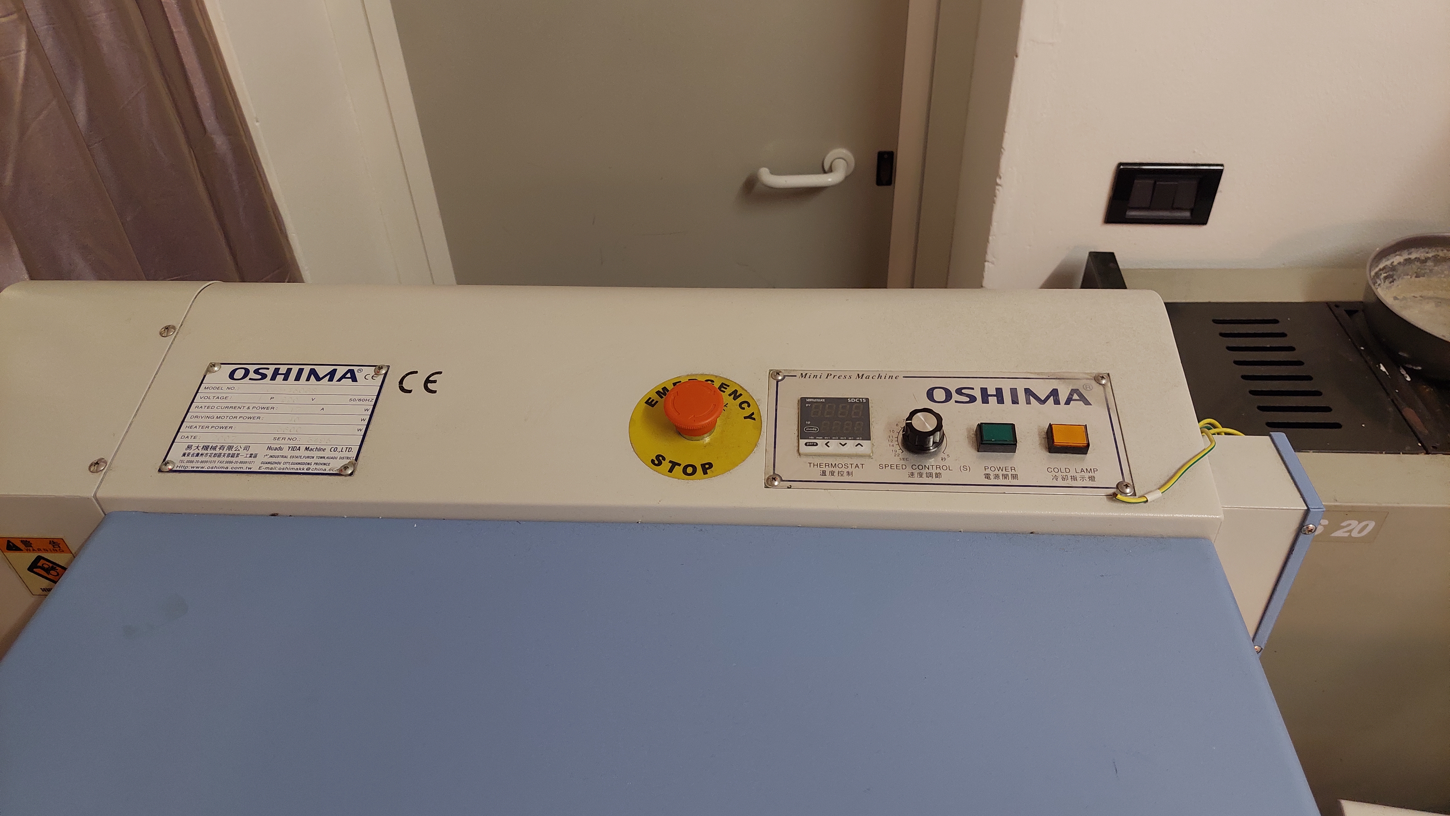Pressa adesivatrice OSHIMA OP-450GS in vendita - foto 3