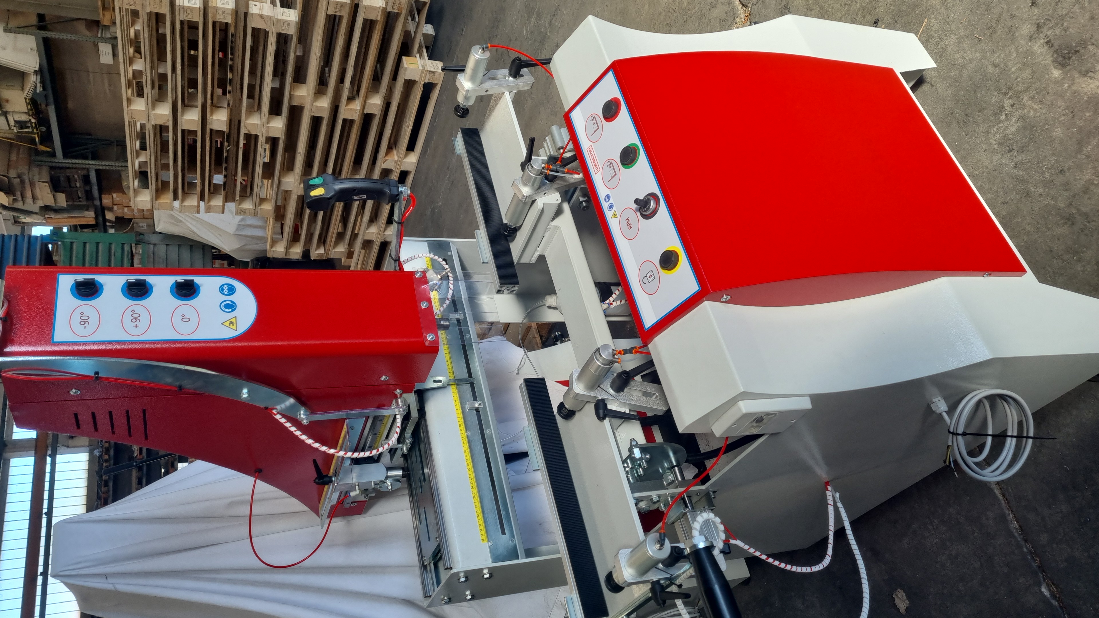 Pantografo lavorazione su 3 facce x serramenti alu/pvc in vendita - foto 1