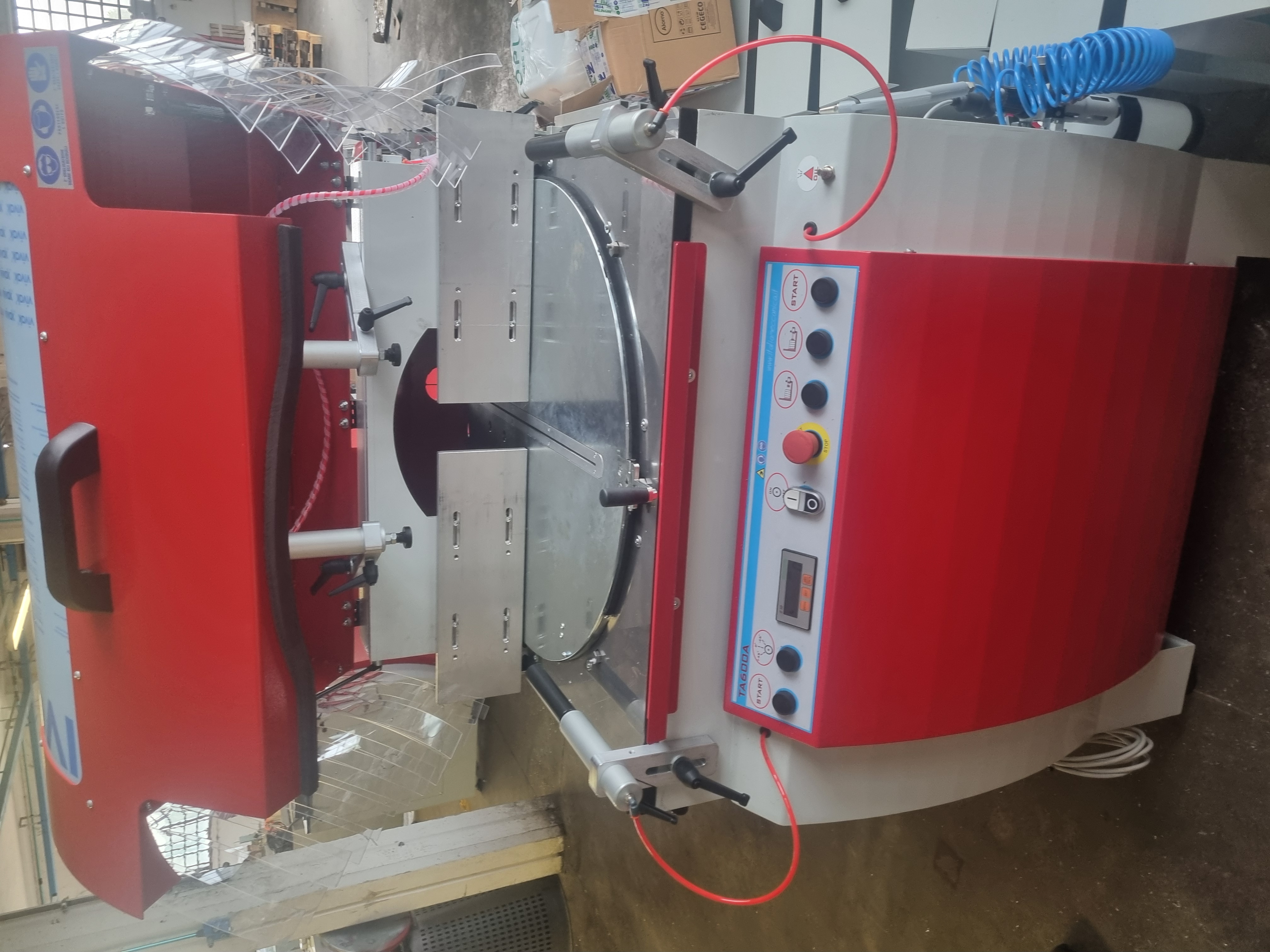 Troncatrice 600 ascendente in vendita - foto 1