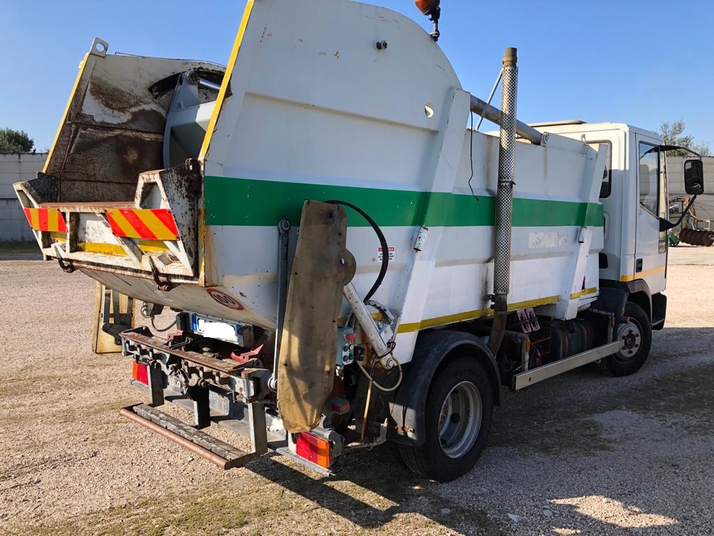 EUROCARGO 65 E 15 GUIDA A DESTRA TECTOR COMPATTATORE in vendita - foto 4