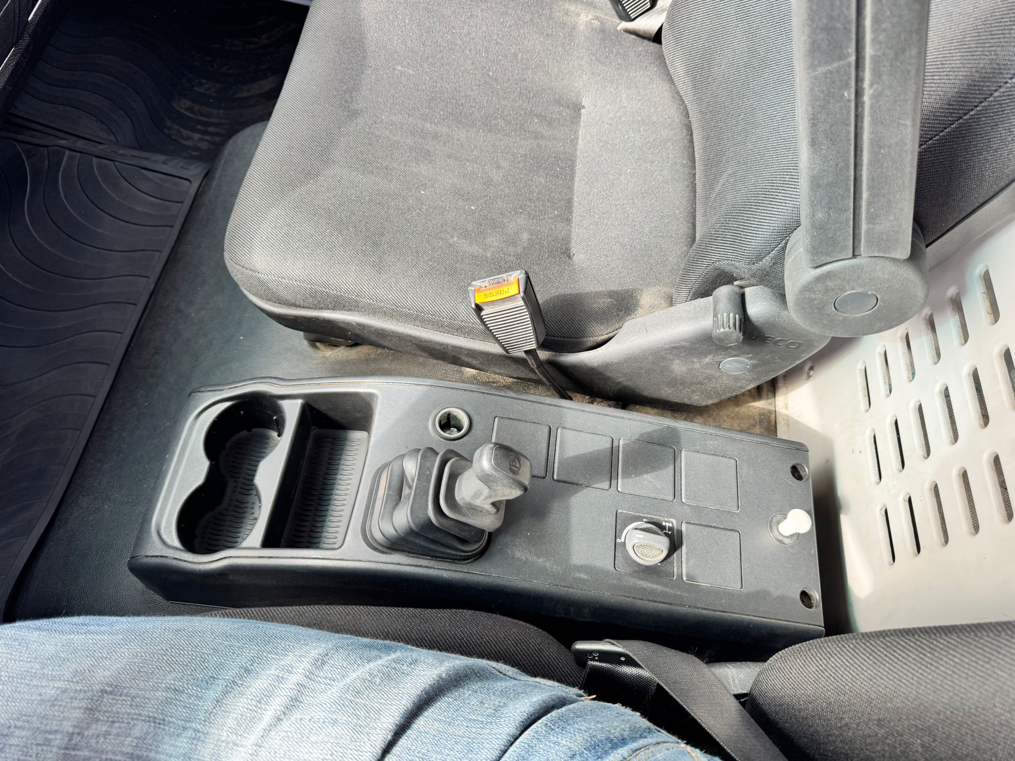 IVECO EUROCARGO 75E21 CASSONE FISSO E6 in vendita - foto 5