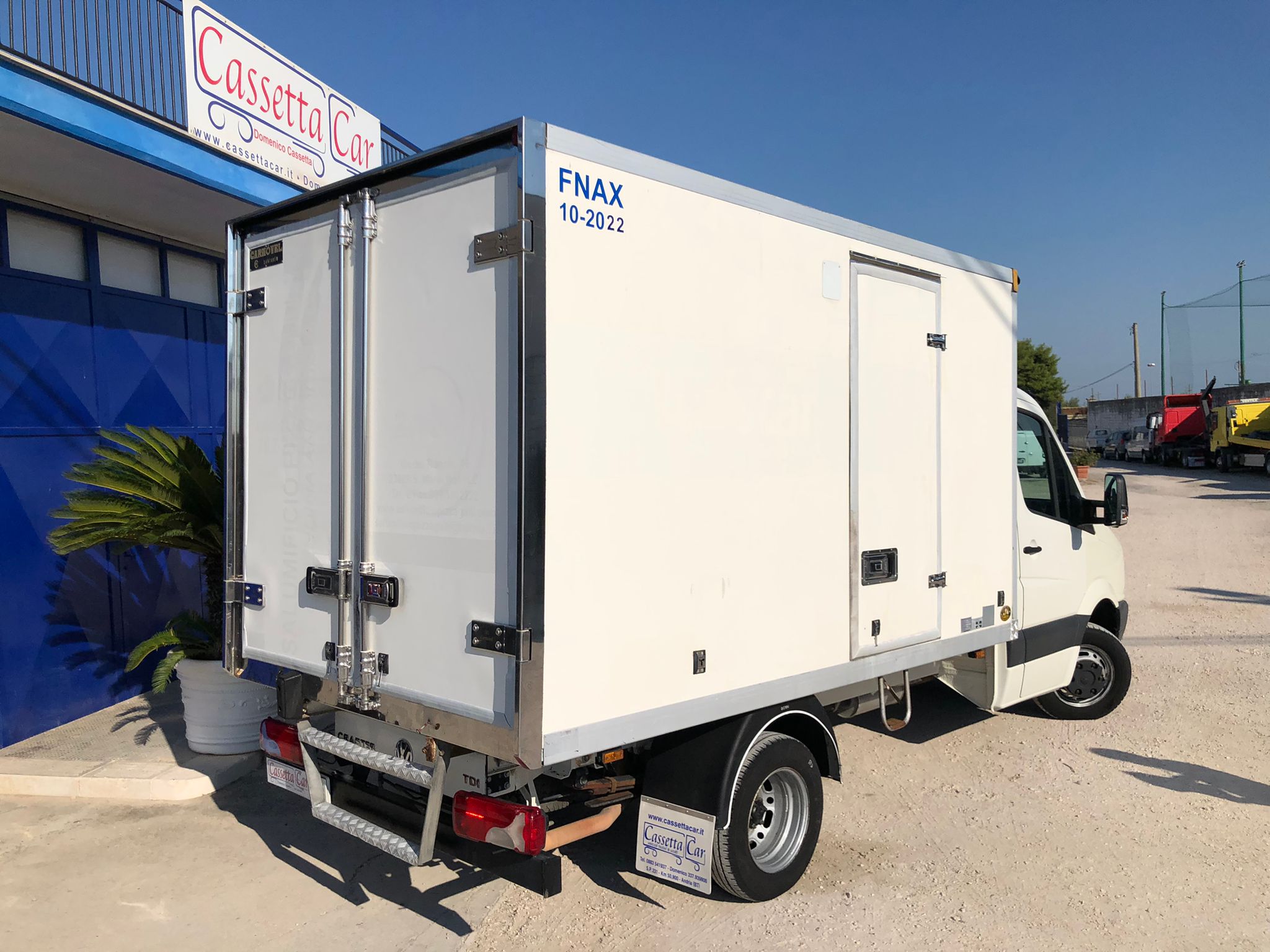 VOLKSWAGEN CRAFTER CON CELLA FRIGO in vendita - foto 3