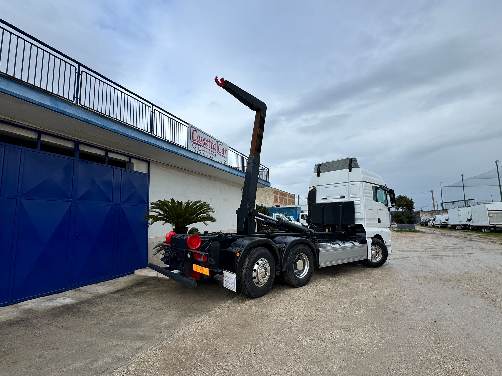 MAN TGX 26.480 SCARRABILE MARCA PRIS-MAG 26 TON in vendita - foto 3