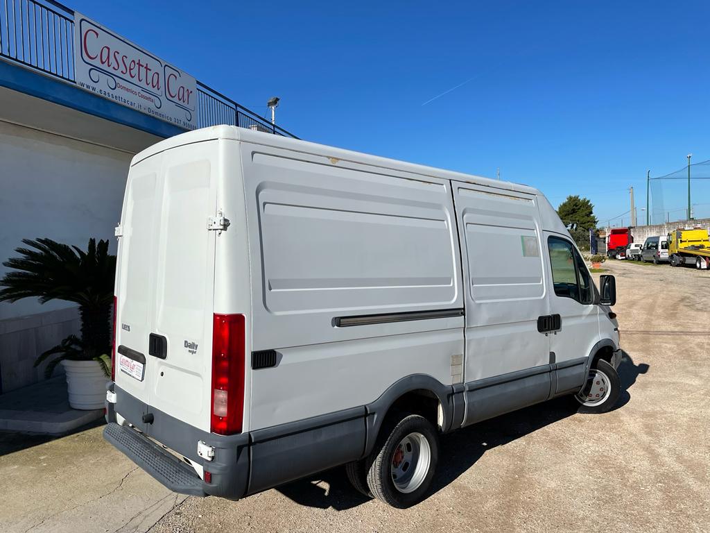 IVECO DAILY 35C13 FURGONE COIBENTATO FRIGO MOZZARELLE in vendita - foto 3