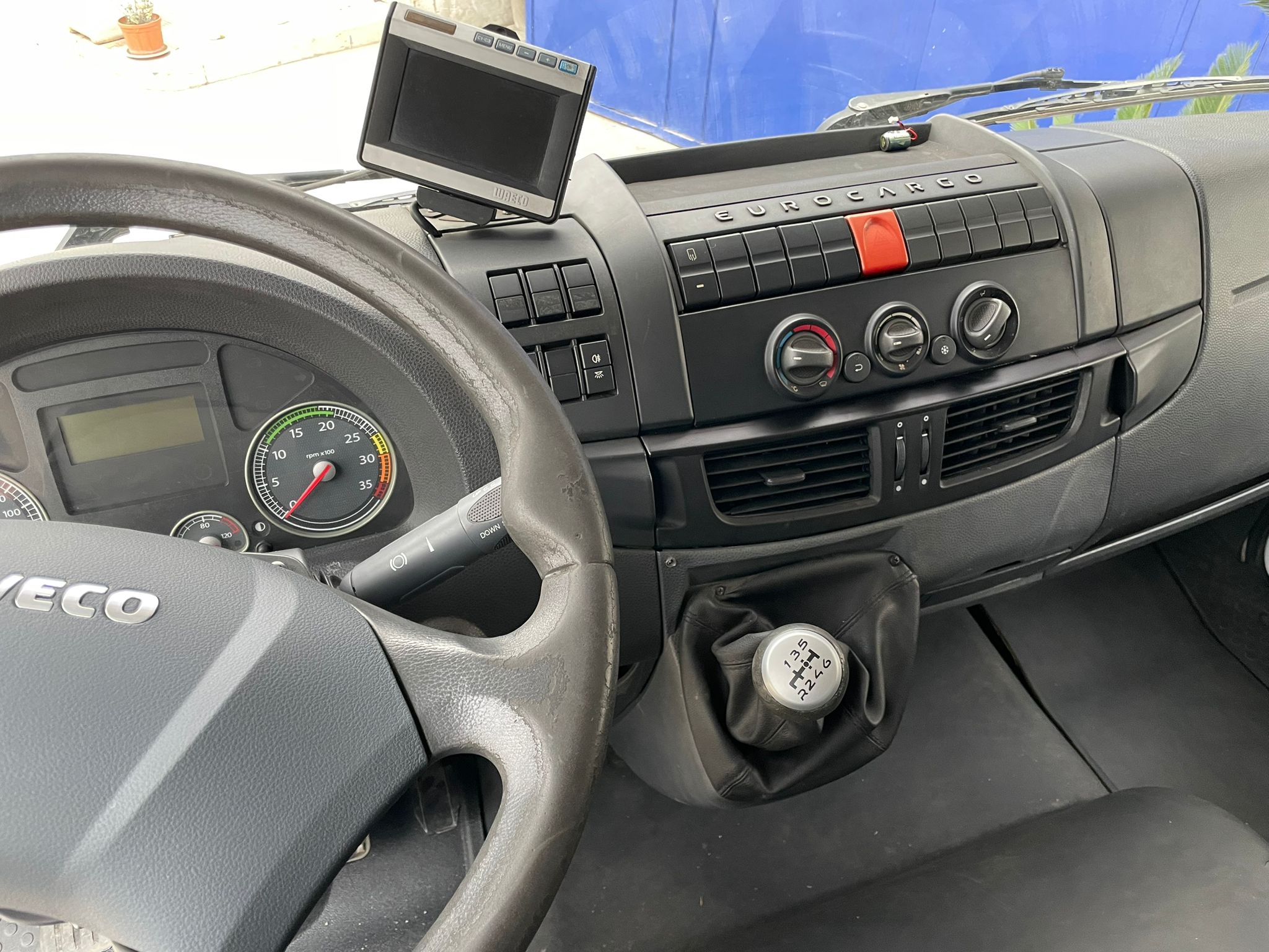 IVECO EUROCARGO 120E22 SCARRABILE NUOVO 12 TON. in vendita - foto 6