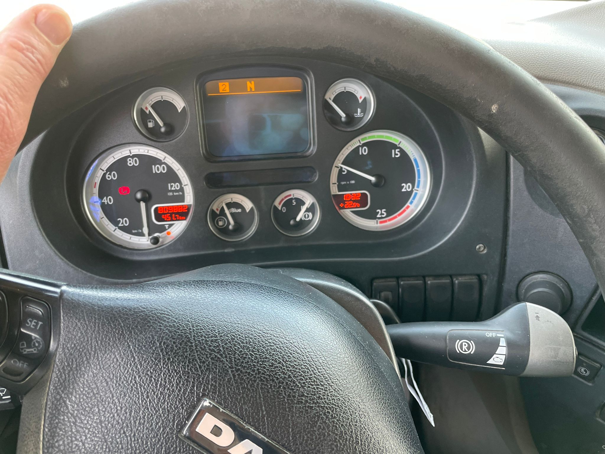 DAF XF 105.460 TRATTORE STRADALE RIBASSATO in vendita - foto 6
