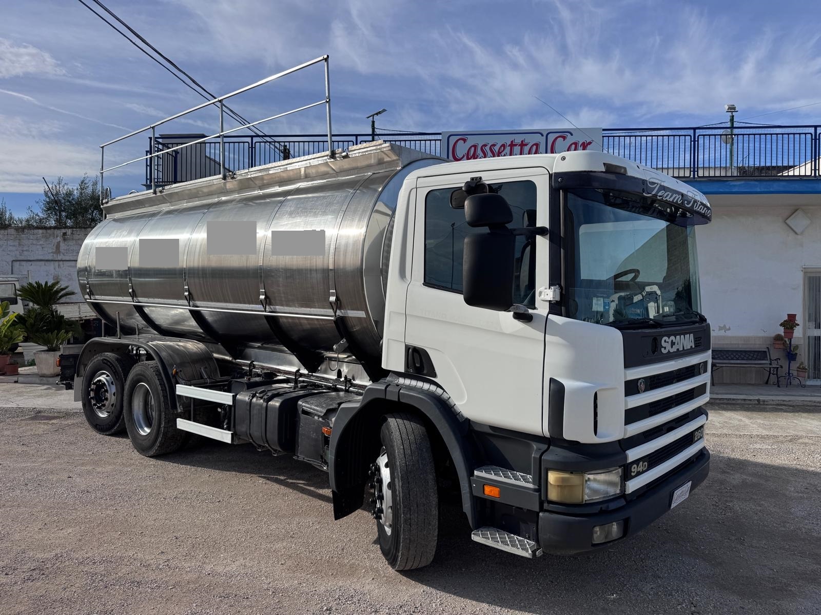 SCANIA 94 D 260 CISTERNA in vendita - foto 4