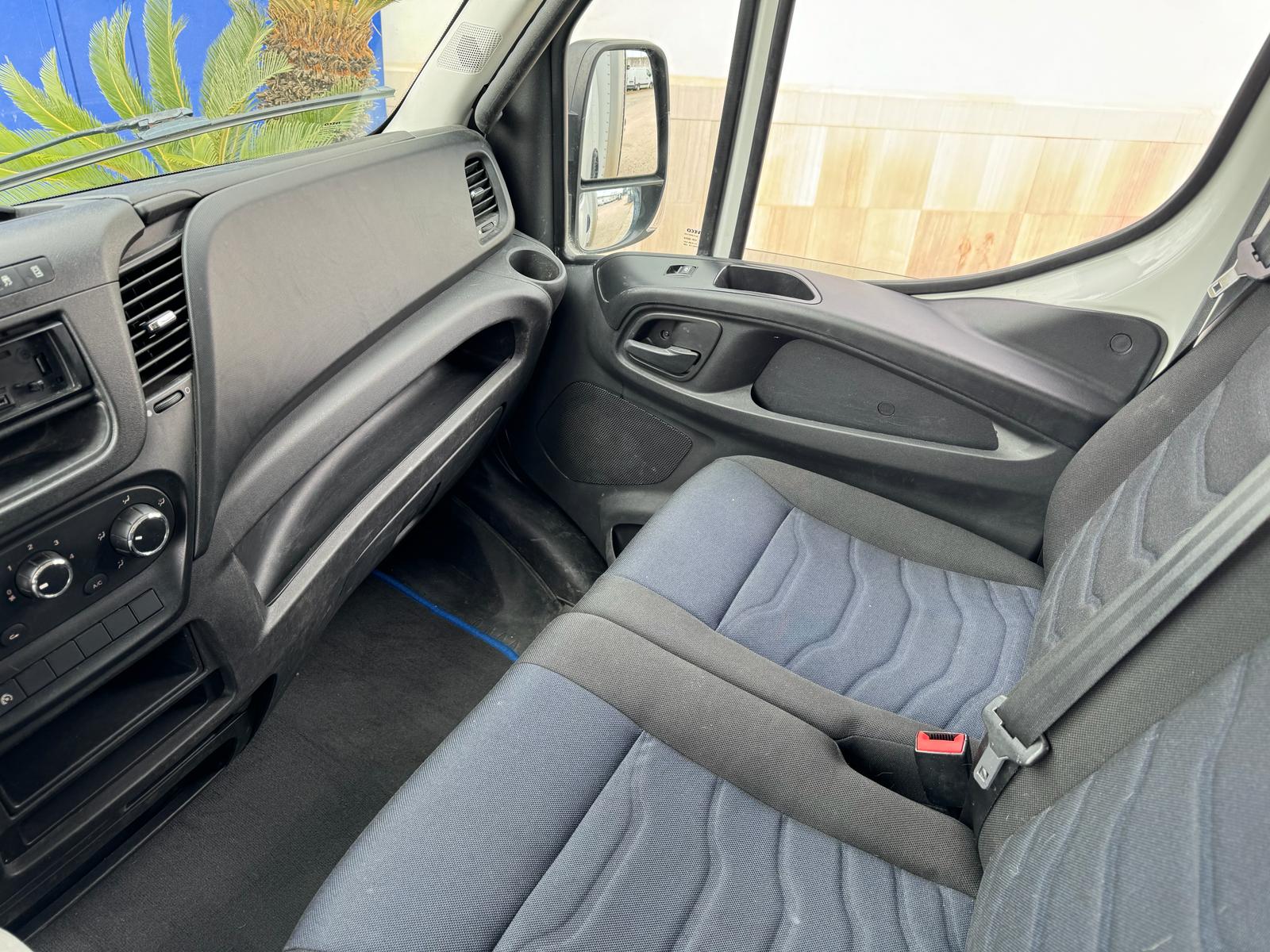 IVECO DAILY 35C14 CON SPONDA CARICATRICE in vendita - foto 4