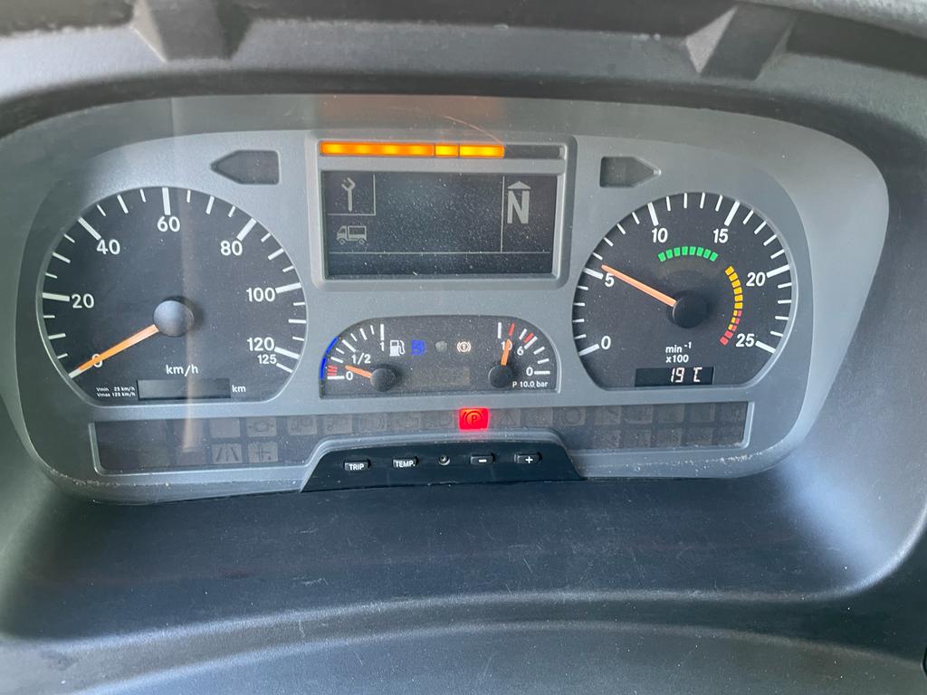 MERCEDES-BENZ AXOR 2543 FRIGO TRASPORTO CARNI in vendita - foto 4