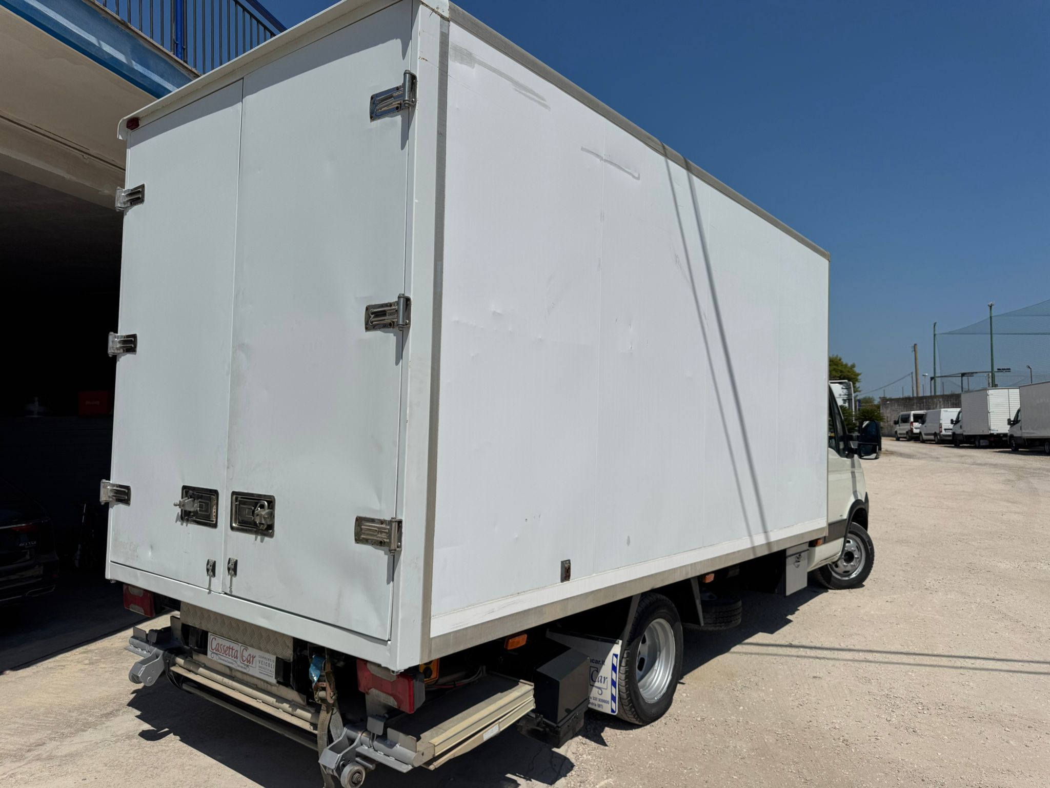 IVECO DAILY 35C18 CON PEDANA RETRATTILE in vendita - foto 7