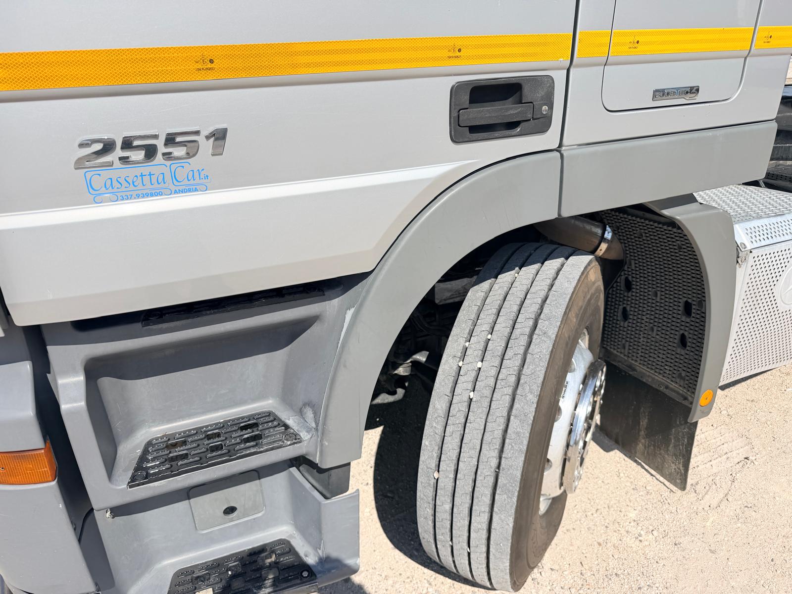 MERCEDES ACTROS 2551 RIB.POST. 510 CV EURO 5 in vendita - foto 8