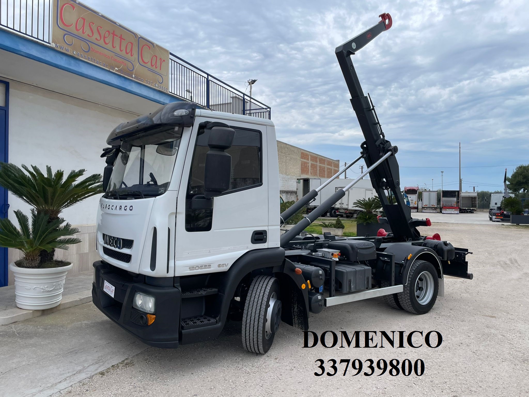 IVECO EUROCARGO 120E22 SCARRABILE NUOVO 12 TON. in vendita - foto 1