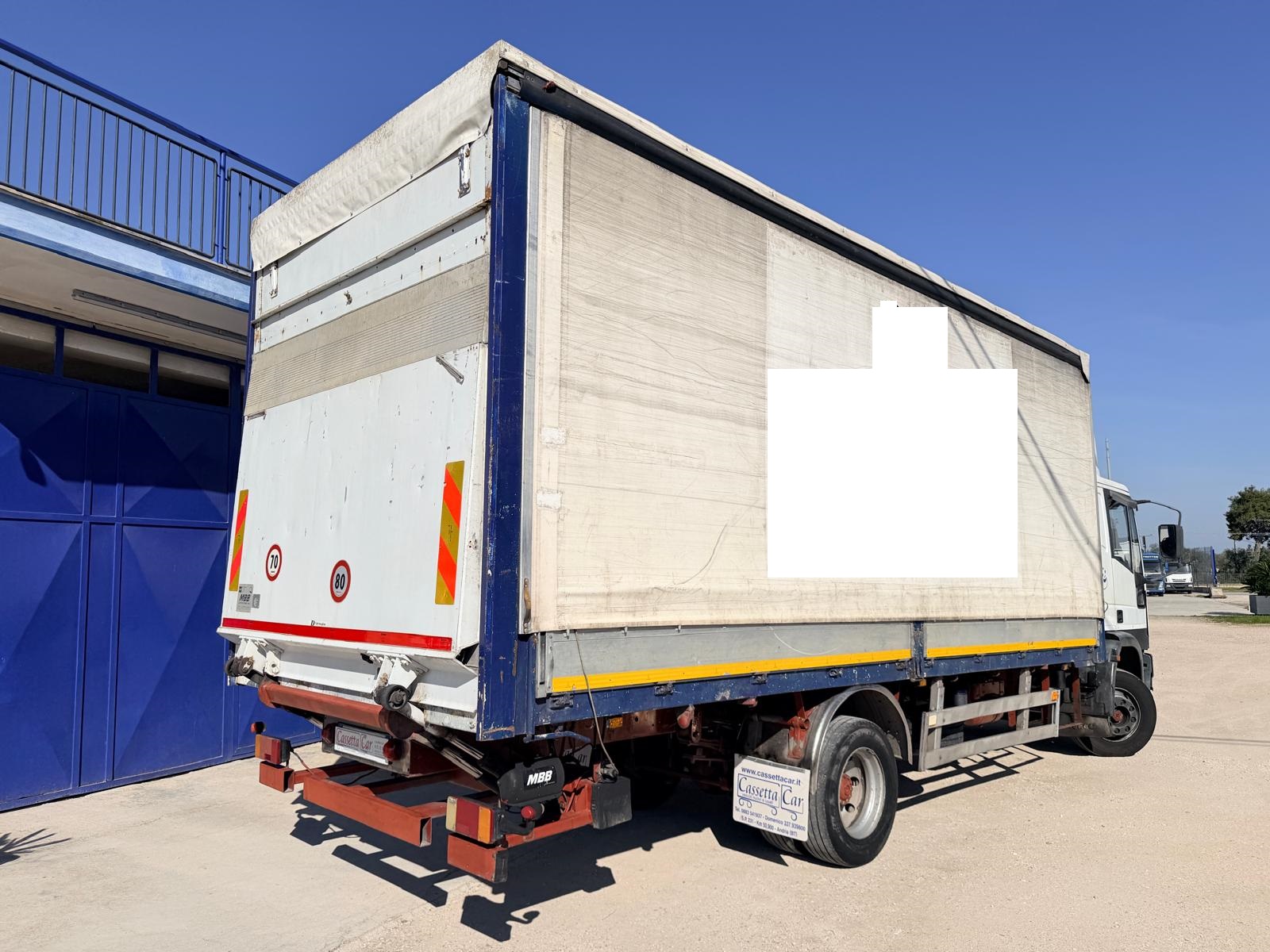 IVECO EUROCARGO 120E23 CENTINATO CON PEDANA in vendita - foto 5