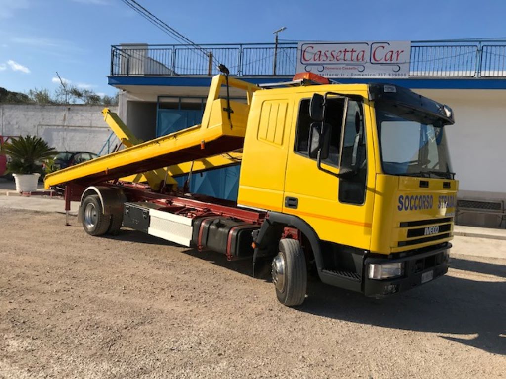 IVECO EUROCARGO 80E21 CARRO ATTREZZI CABINA LETTO in vendita - foto 10