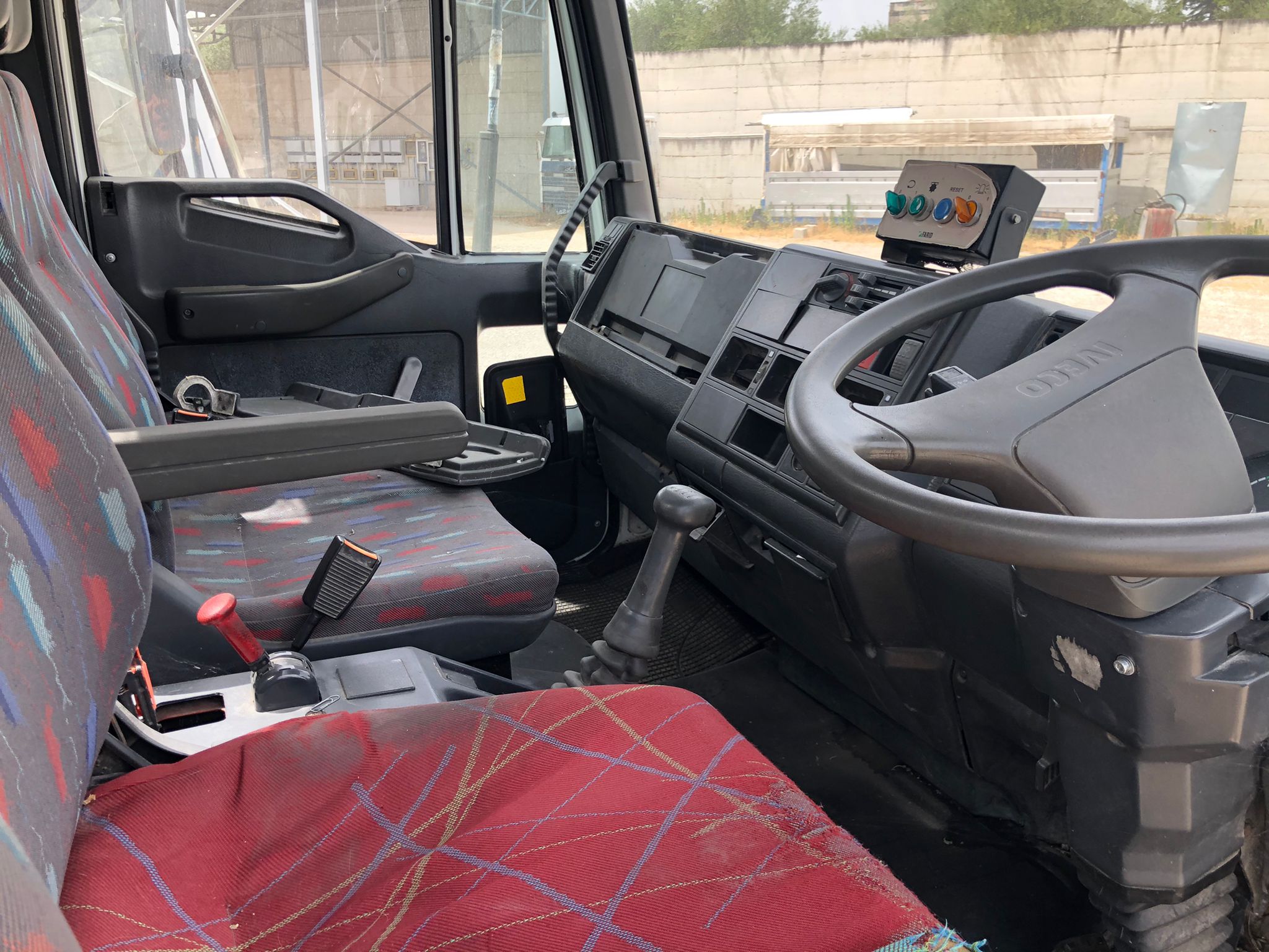 EUROCARGO 65 E 15 GUIDA A DESTRA TECTOR COMPATTATORE in vendita - foto 7