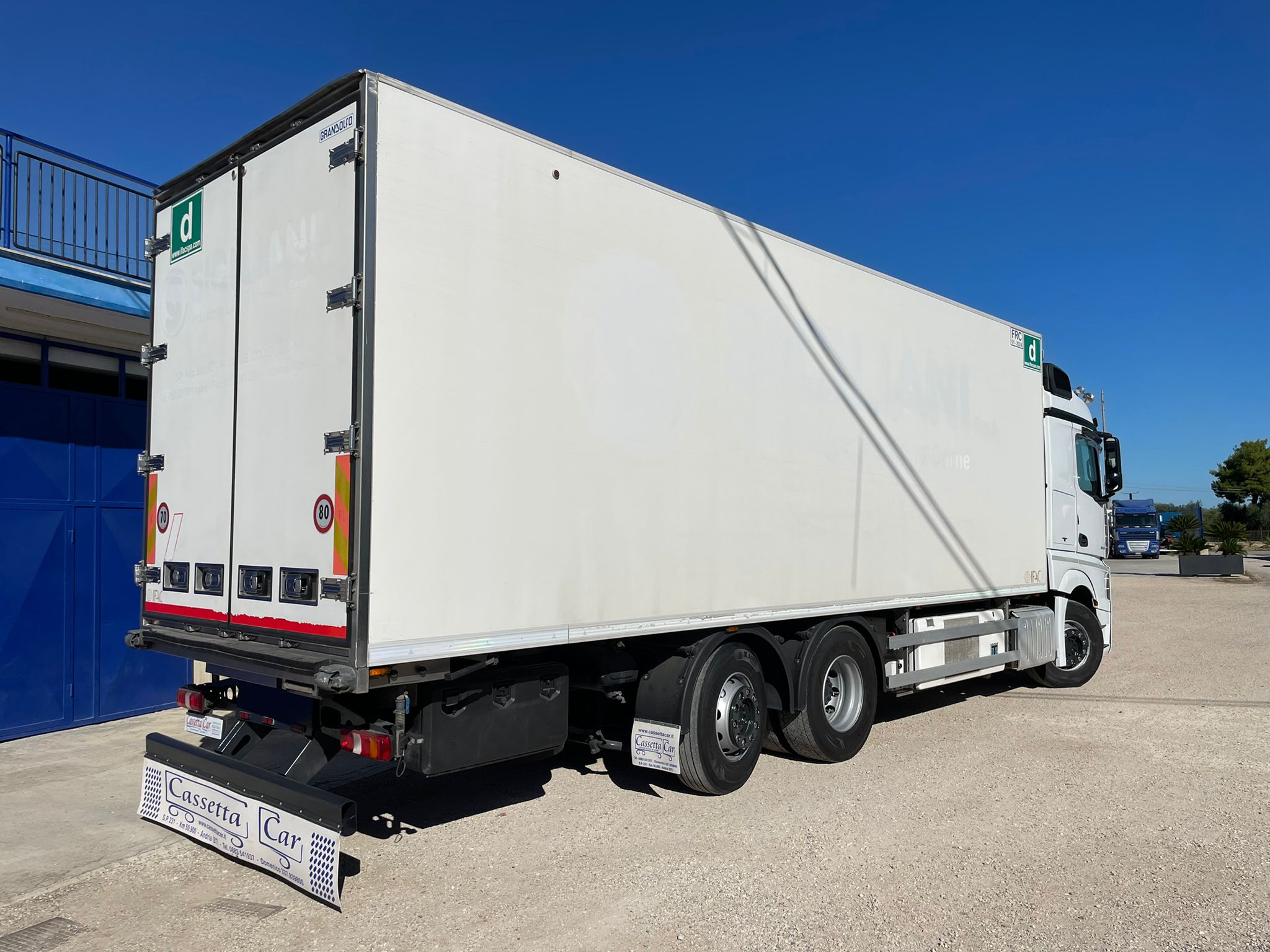 MERCEDES-BENZ ACTROS 25.45 EURO 6 CASSA FRIGO CARNI in vendita - foto 5