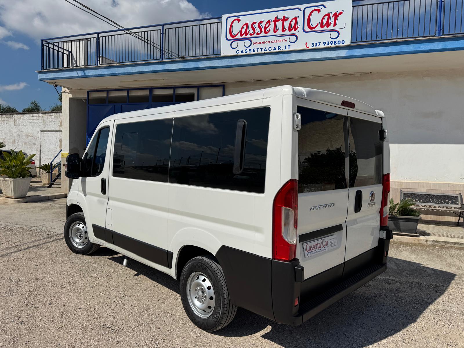 FIAT DUCATO TRASPORTO PERSONE PANORAMA 9 POSTI in vendita - foto 2