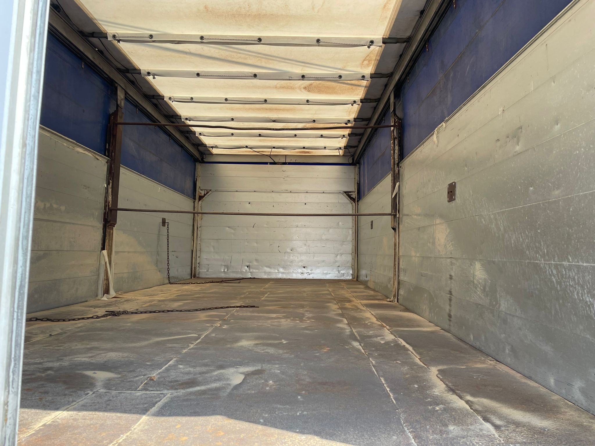 VOLVO FH 12 460 CON CASSONE RIB in vendita - foto 3