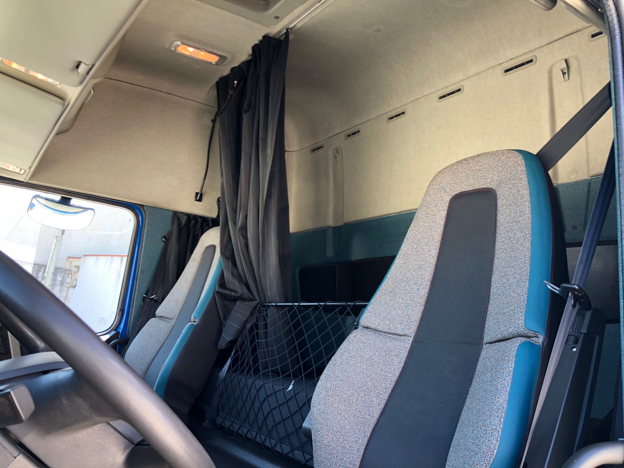 VOLVO FM 11 450 EURO 6 CABINA BASSA SCARRABILE in vendita - foto 12