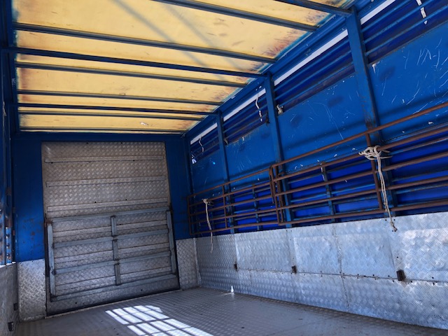 IVECO EUROCARGO 75E15 TRASPORTO CAVALLI-ANIMALI VIVI in vendita - foto 8