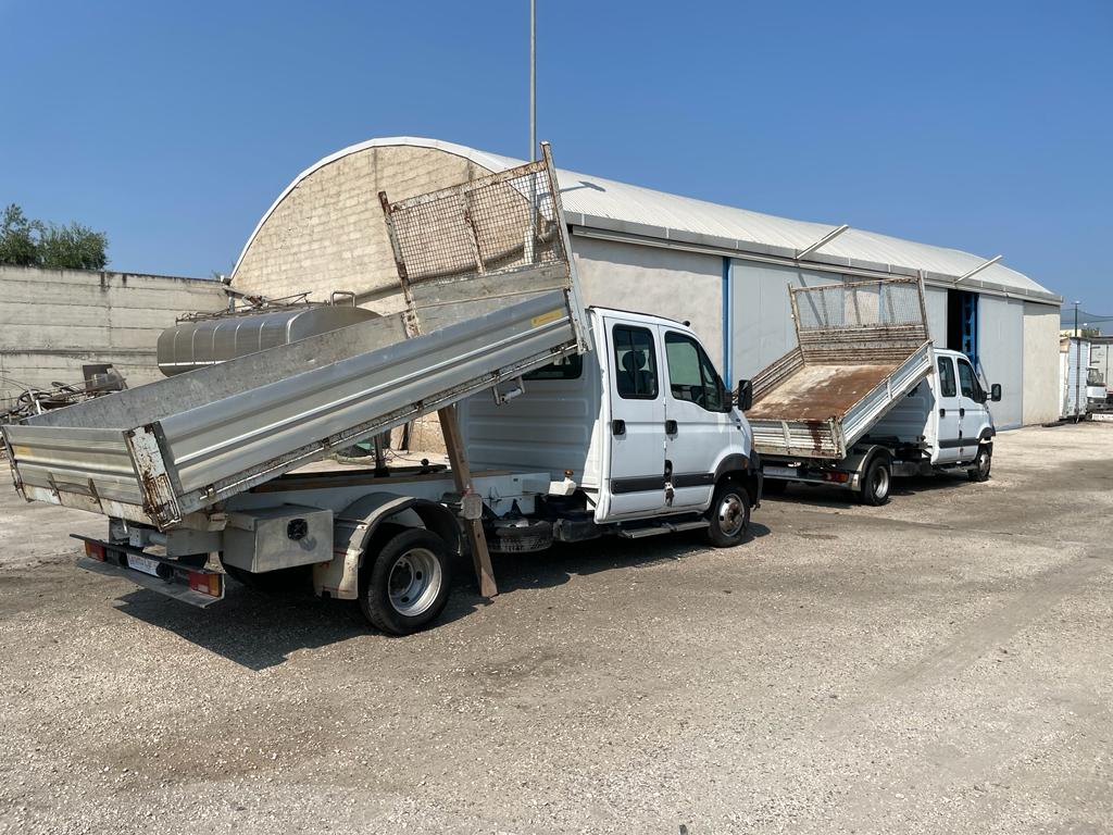 RENAULT MASTER DOPPIA CABINA RIB.TRIL-MOTORE ROTTO in vendita - foto 2