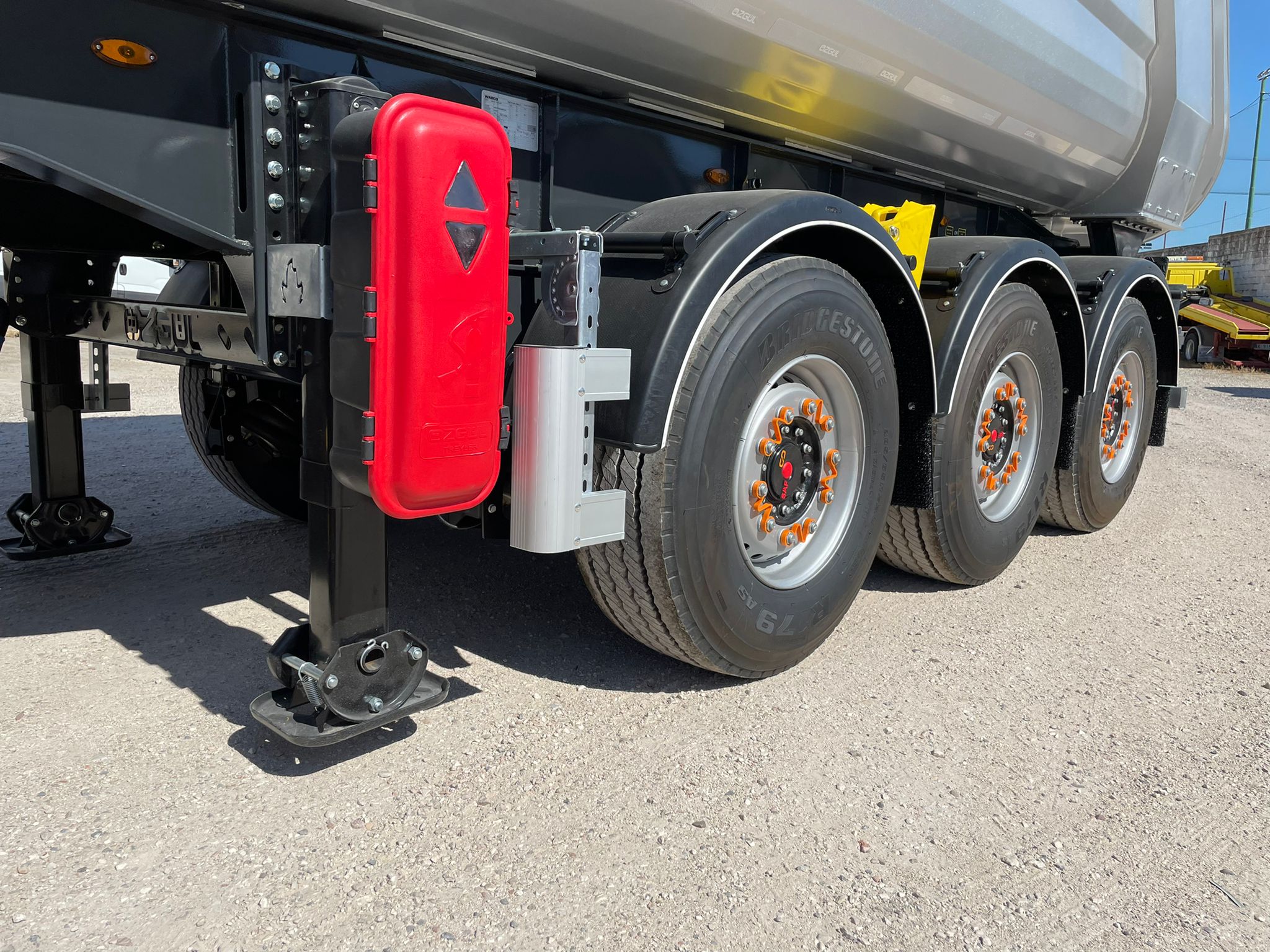 RIMORCHIO BARTOLETTI RIBALTABILE BIL in vendita - foto 2