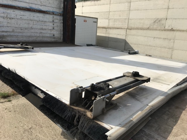SEMIRIMORCHIO CELLA FRIGO CARDI THERMO KING SL 300  in vendita - foto 4