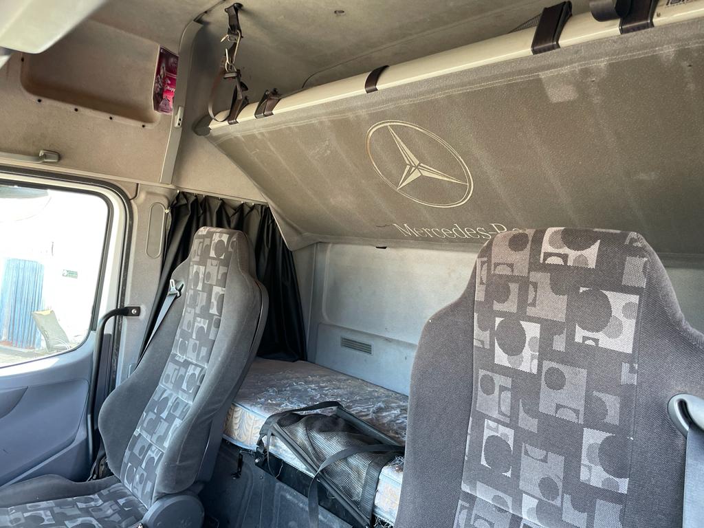MERCEDES-BENZ AXOR 2543 FRIGO TRASPORTO CARNI in vendita - foto 2