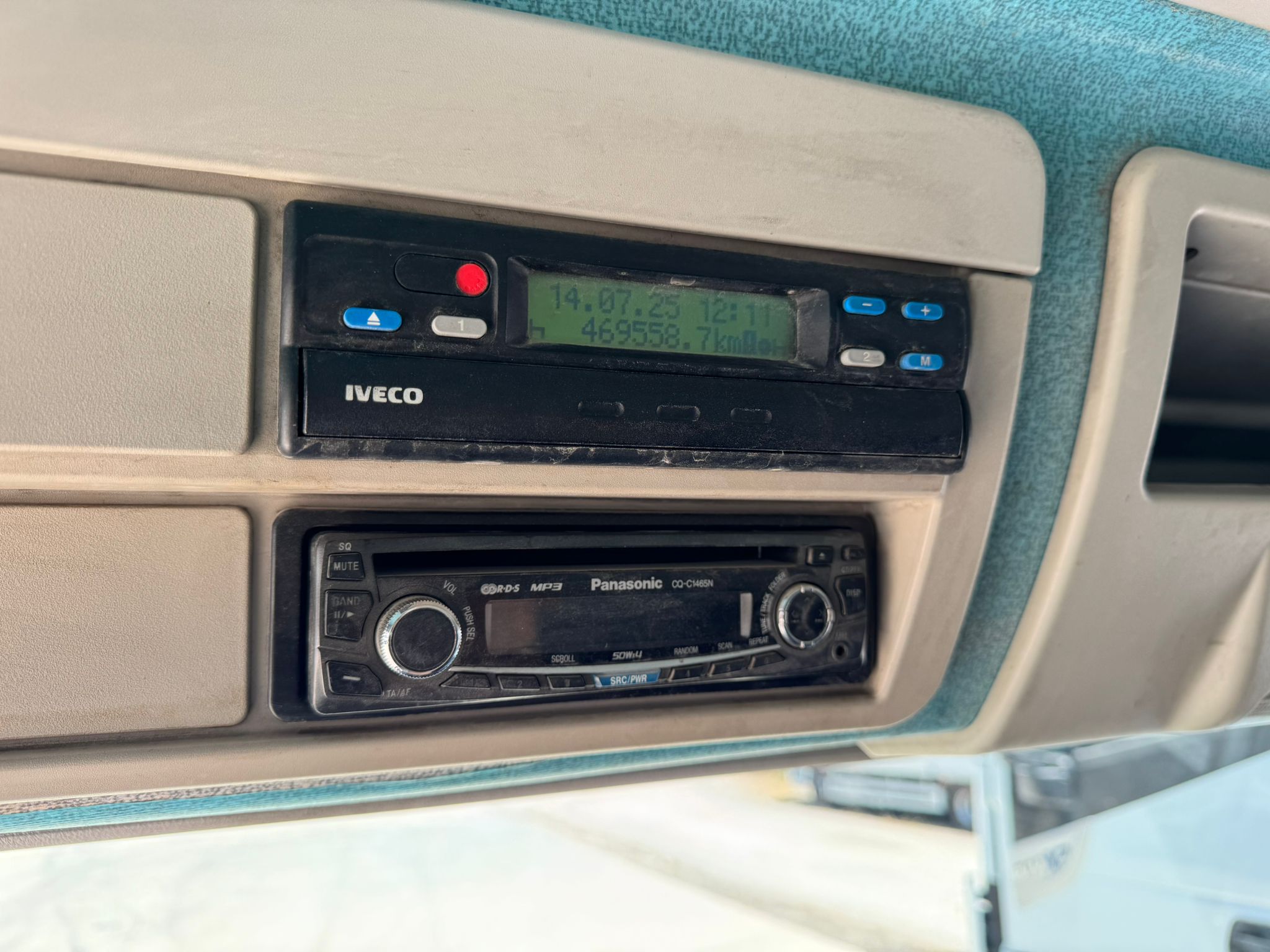 IVECO EUROCARGO 120E24 MODELLO K CASSONE RIB.TRIL.+ GR in vendita - foto 5