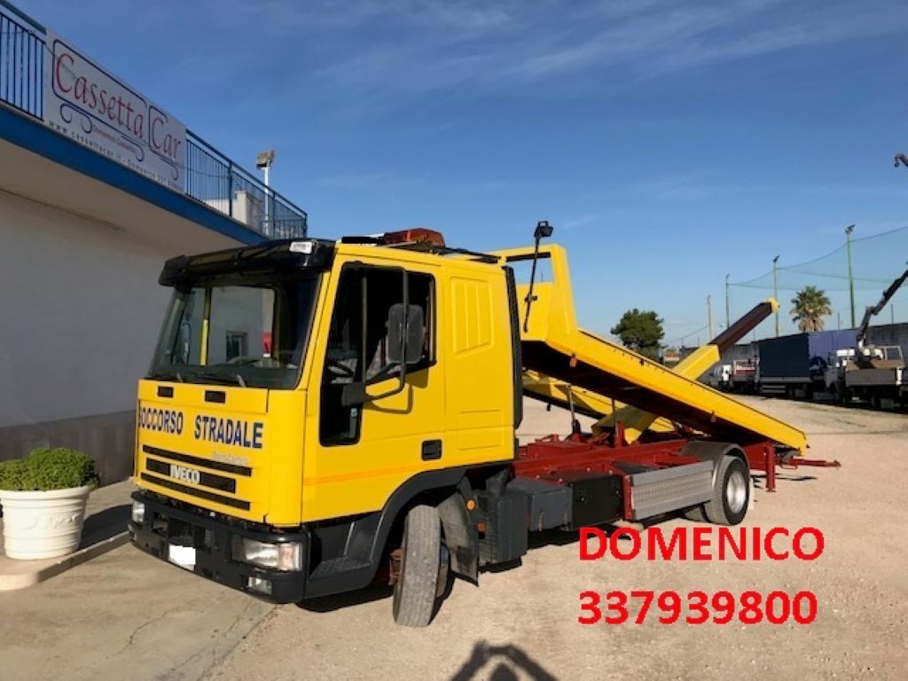 IVECO EUROCARGO 80E21 CARRO ATTREZZI CABINA LETTO in vendita - foto 1