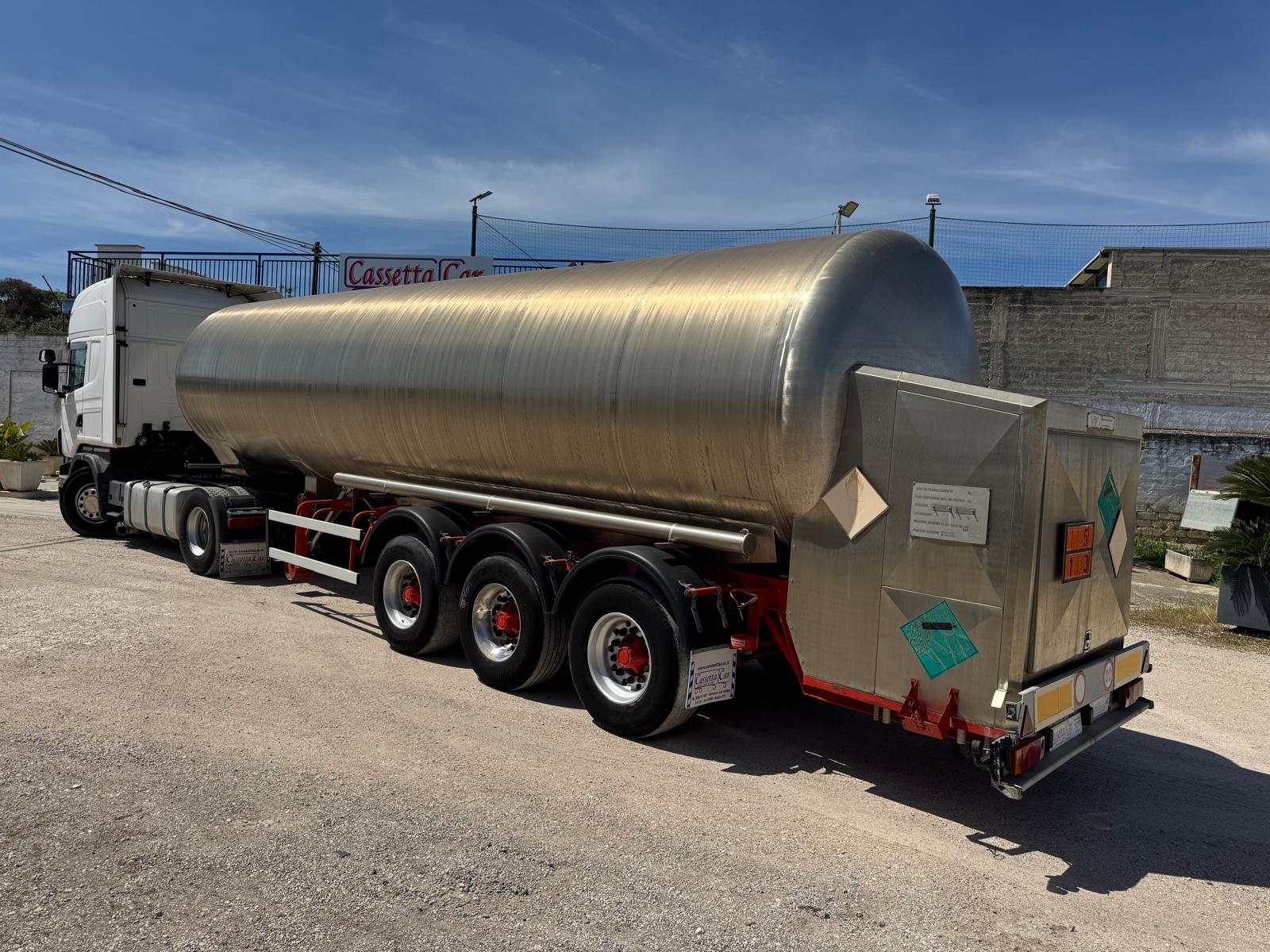 SEMIRIMORCHIO OMSP MACOLA CISTERNA IN ACCIAIO 3 ASSI in vendita - foto 2