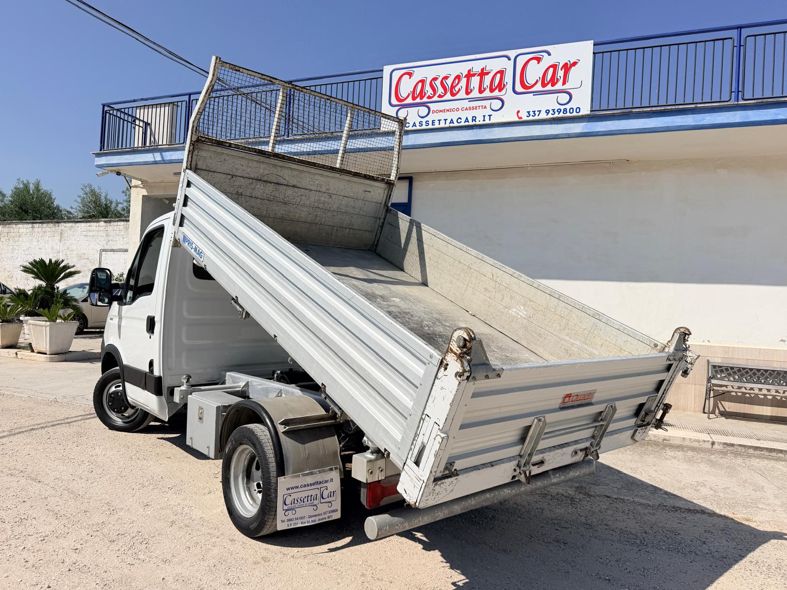 IVECO DAILY 35C15 RIB.TRIL.PATENTE B EURO4 in vendita - foto 9