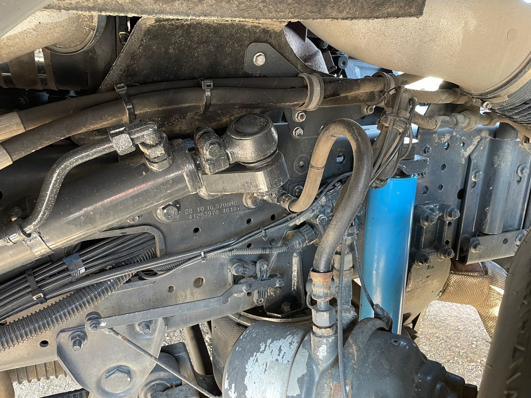 IVECO STRALIS AS 260S48 3 ASSI TELAIO FULL PNEUMATICO in vendita - foto 9