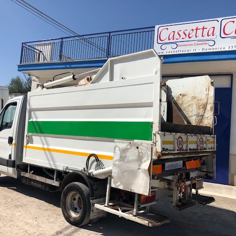 IVECO DAILY 50C COMPATTATORE RIFIUTI in vendita - foto 2