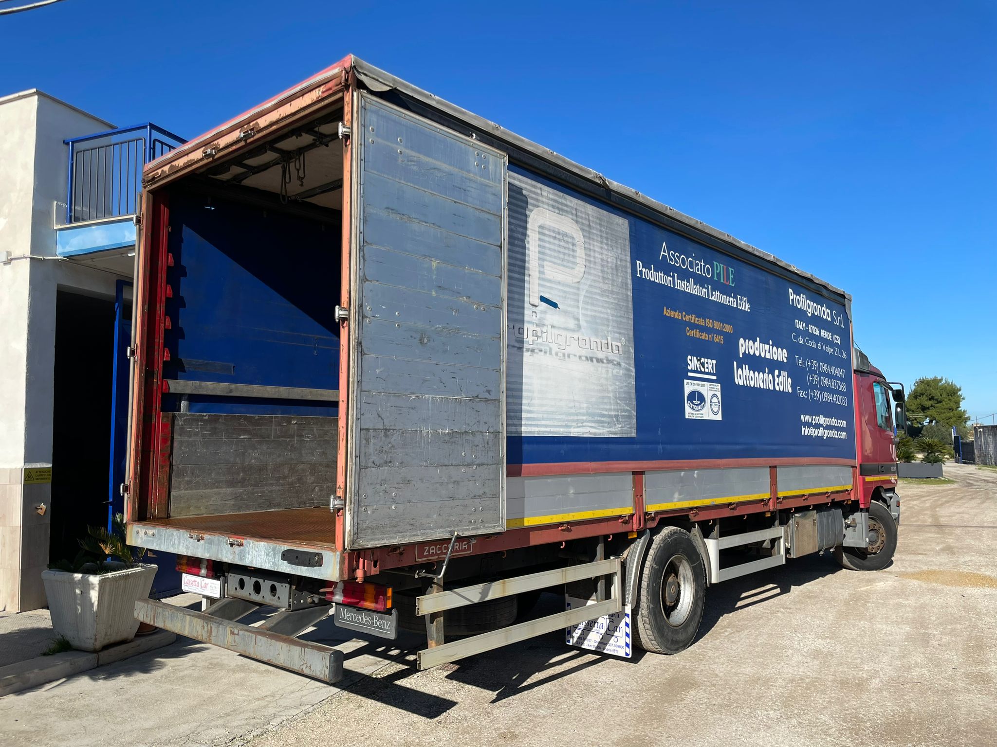 MERCEDES-BENZ 1831 CENTINATO COPRI E SCOPRI in vendita - foto 2