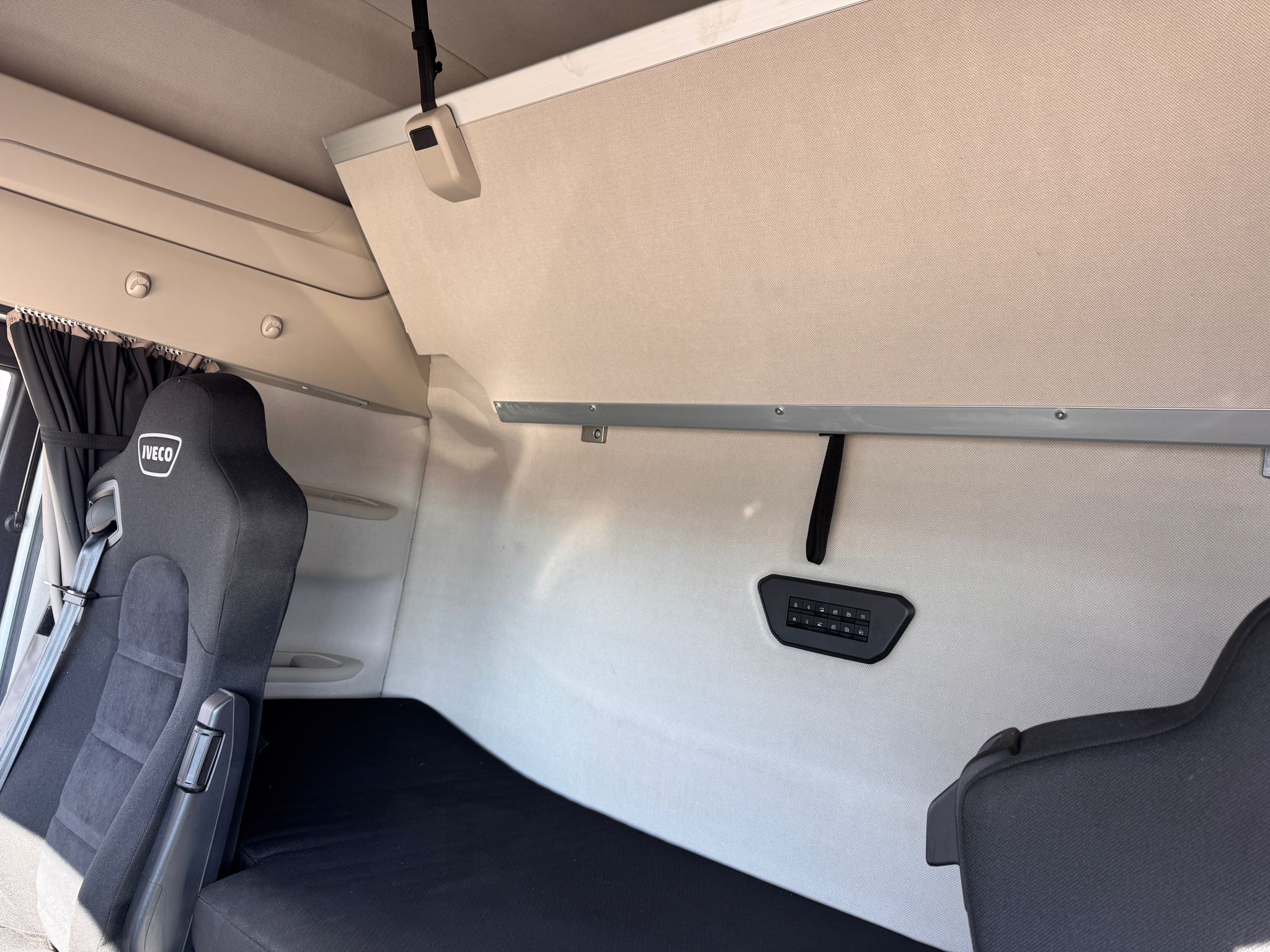 IVECO STRALIS S-WAY 570 TRATTORE EURO 6 in vendita - foto 6