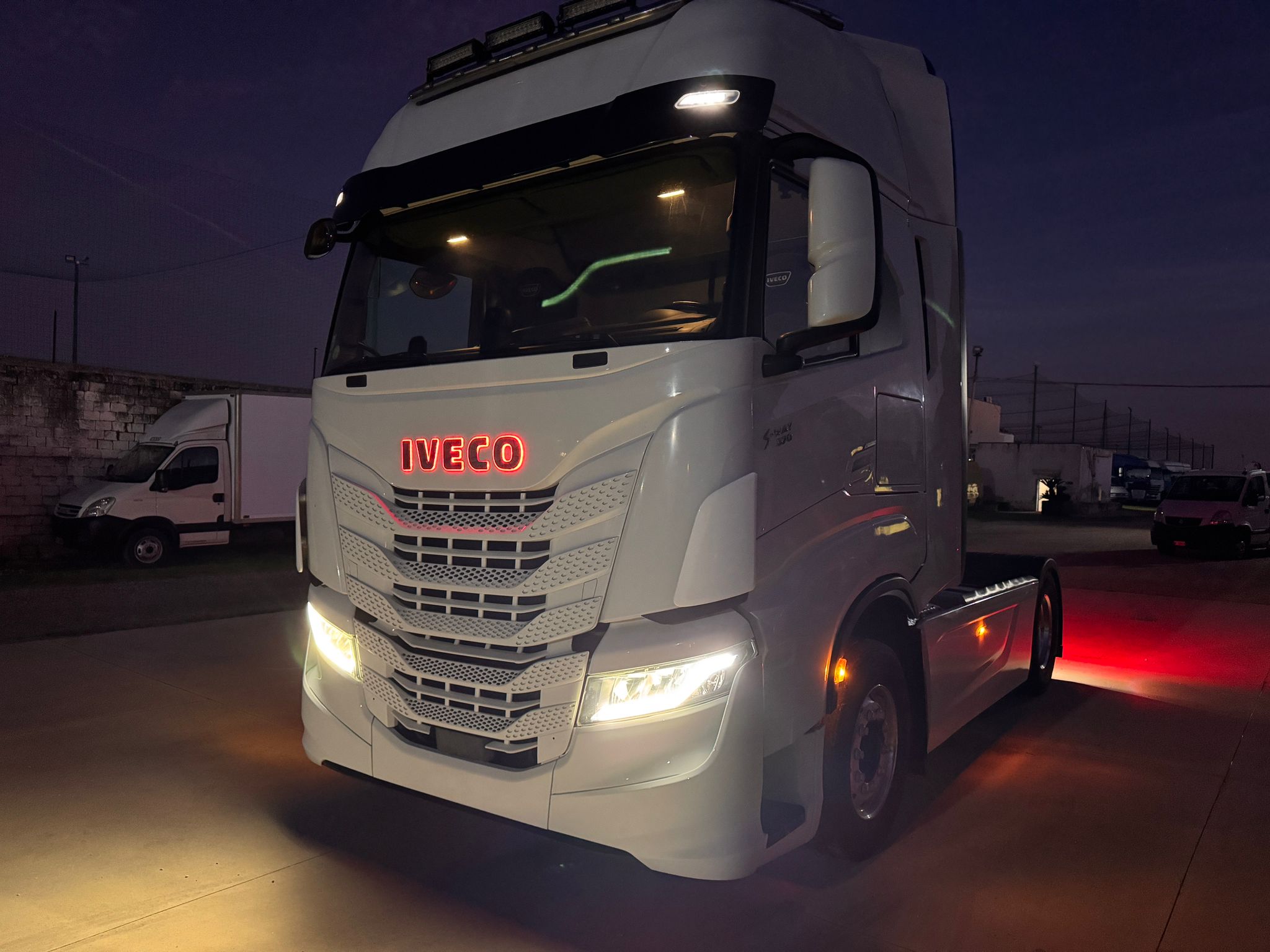 IVECO STRALIS S-WAY 570 TRATTORE EURO 6 in vendita - foto 6