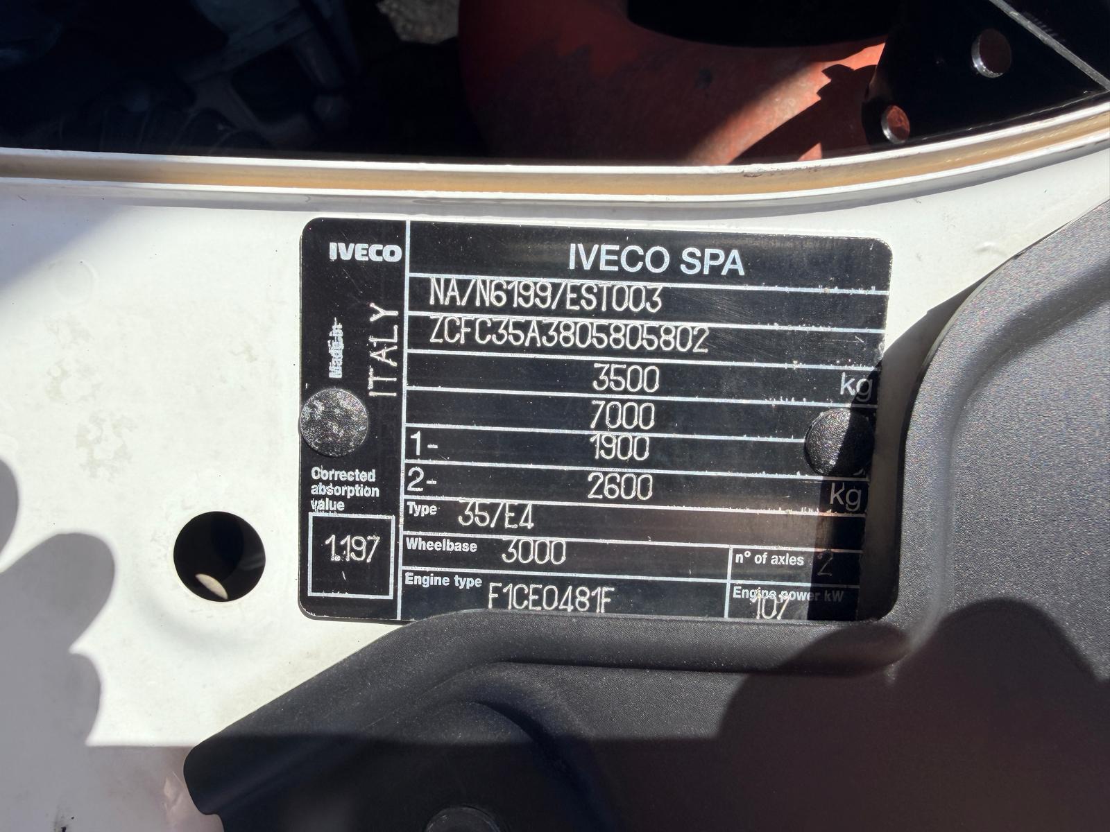 IVECO DAILY 35C15 RIB.TRIL.PATENTE B EURO4 in vendita - foto 3