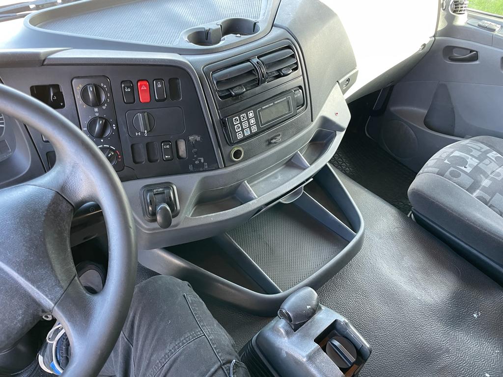 MERCEDES-BENZ AXOR 2543 FRIGO TRASPORTO CARNI in vendita - foto 3