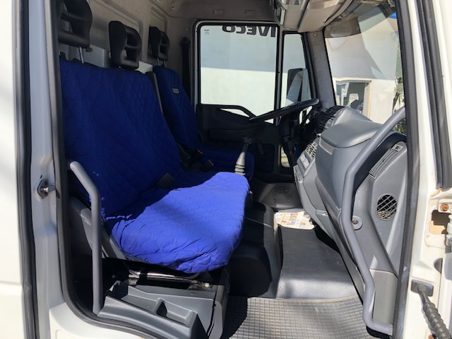 IVECO EUROCARGO 75E15 TRASPORTO CAVALLI-ANIMALI VIVI in vendita - foto 8