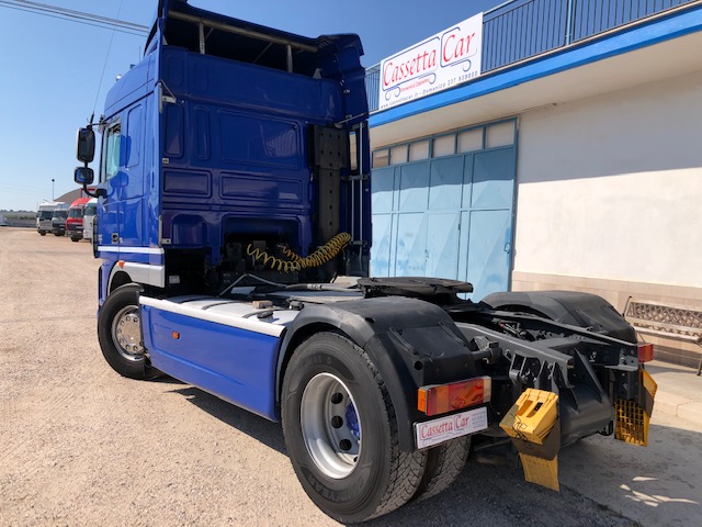 DAF TRATTORE STRADALE 105/460 IMPIANTO IDRAULICO in vendita - foto 2
