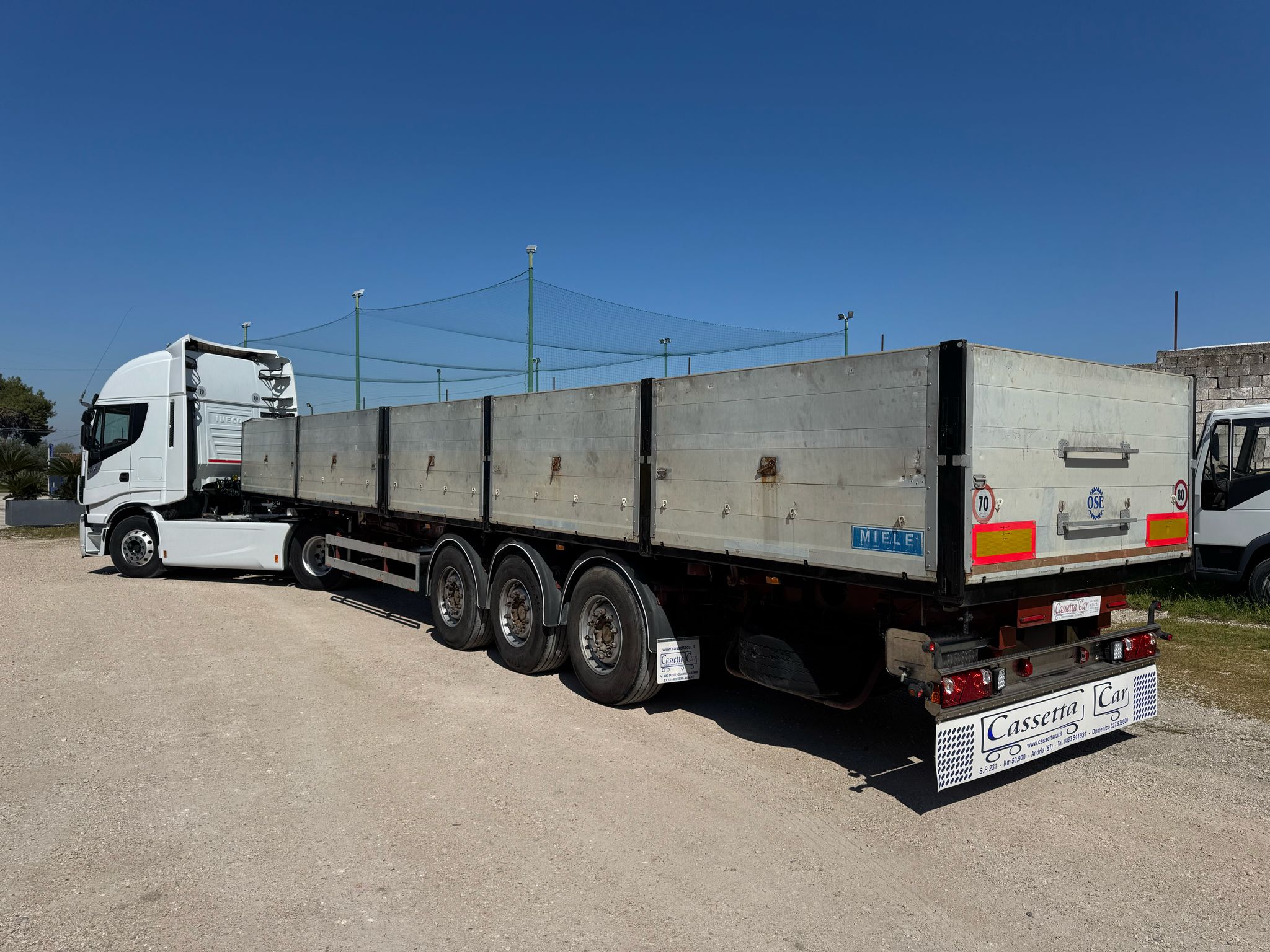 SEMIRIMORCHIO MIELE DOPPIA CASSA RIB. BIL.  in vendita - foto 2