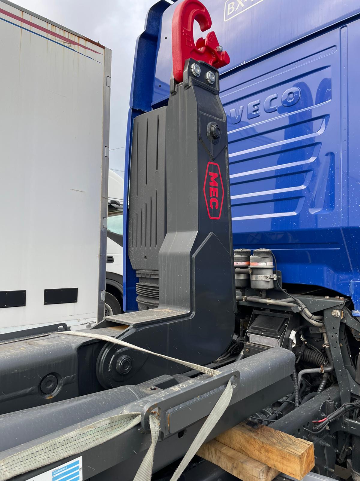 IVECO STRALIS ATTREZZATURA SCARRABILE NUOVA MARCA MEC in vendita - foto 2