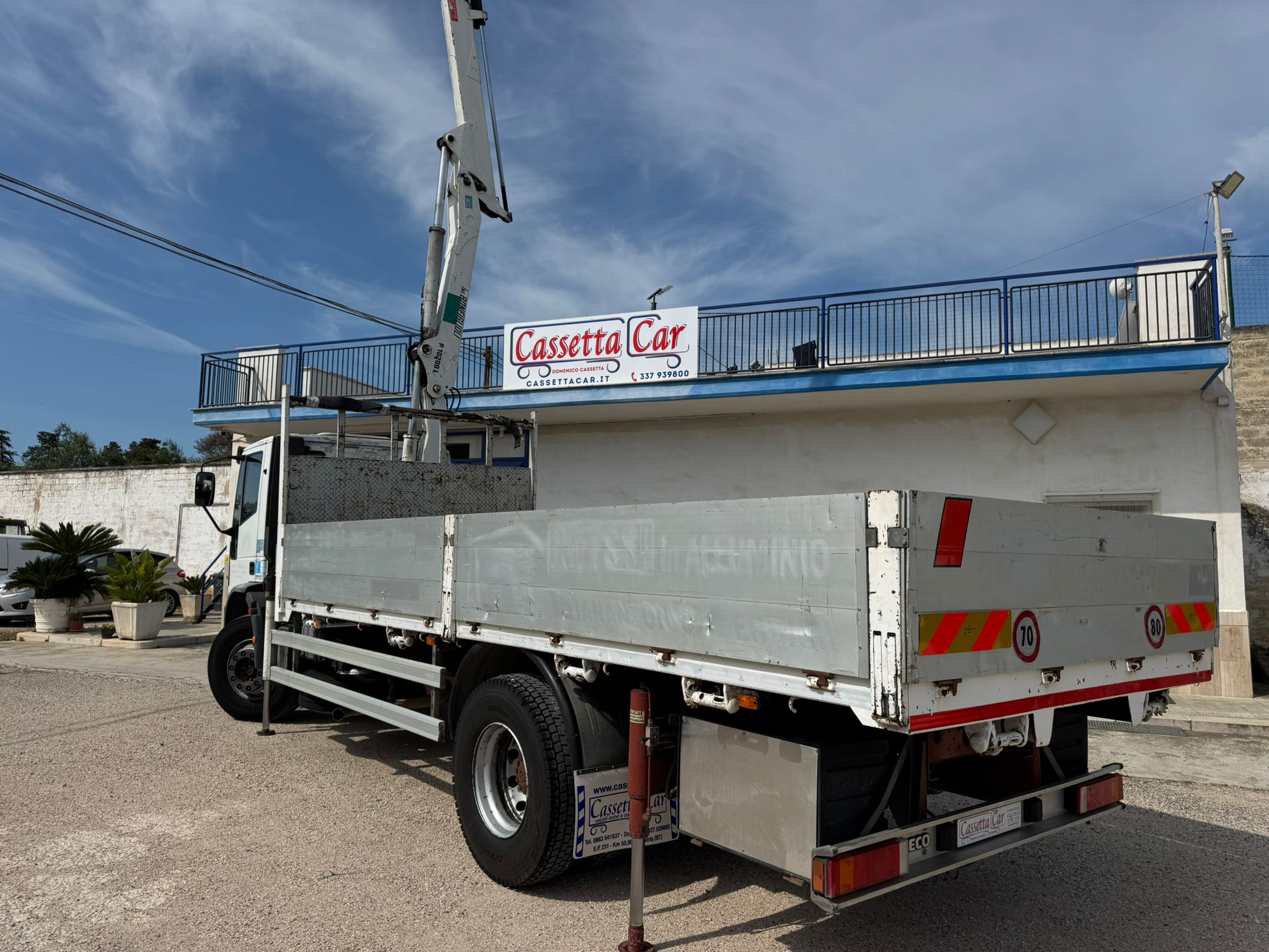 IVECO EUROCARGO 170E27 GRU+RADIOCOMANDO in vendita - foto 2