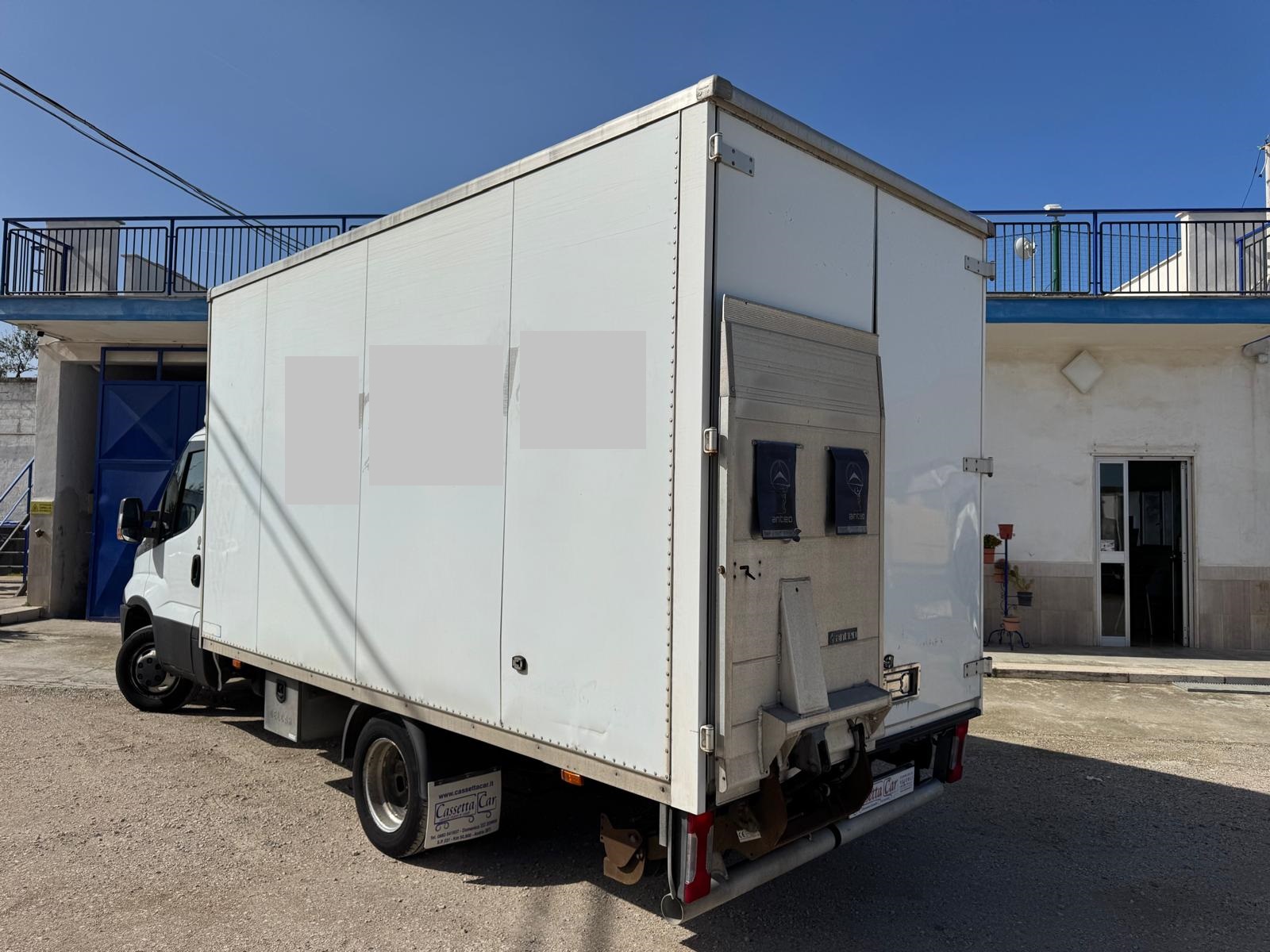 IVECO DAILY 35C15 FURGONE EURO 5B MOTORE NUOVO in vendita - foto 9