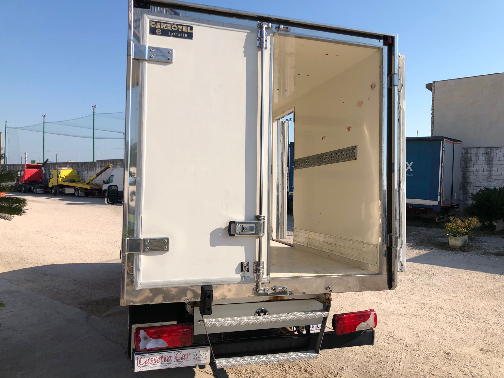 VOLKSWAGEN CRAFTER CON CELLA FRIGO in vendita - foto 6