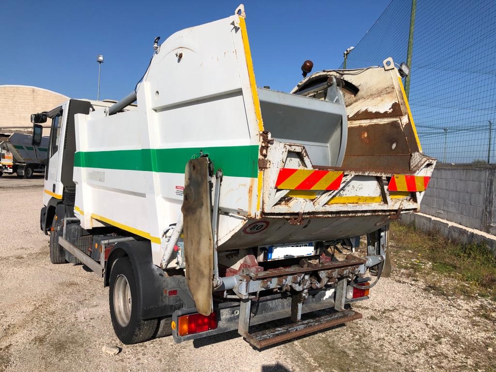 EUROCARGO 65 E 15 GUIDA A DESTRA TECTOR COMPATTATORE in vendita - foto 5